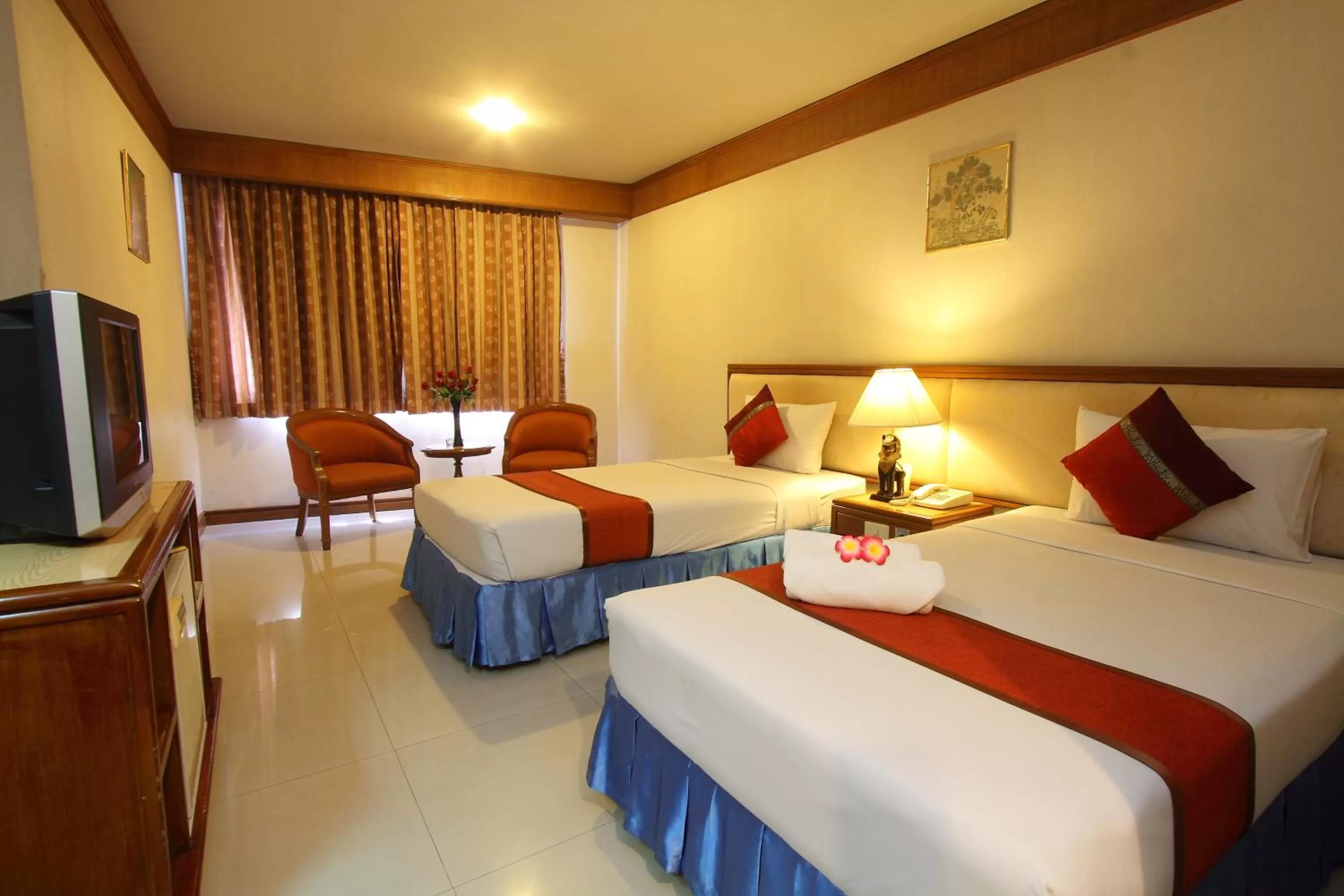 Bed in Silom Avenue Inn