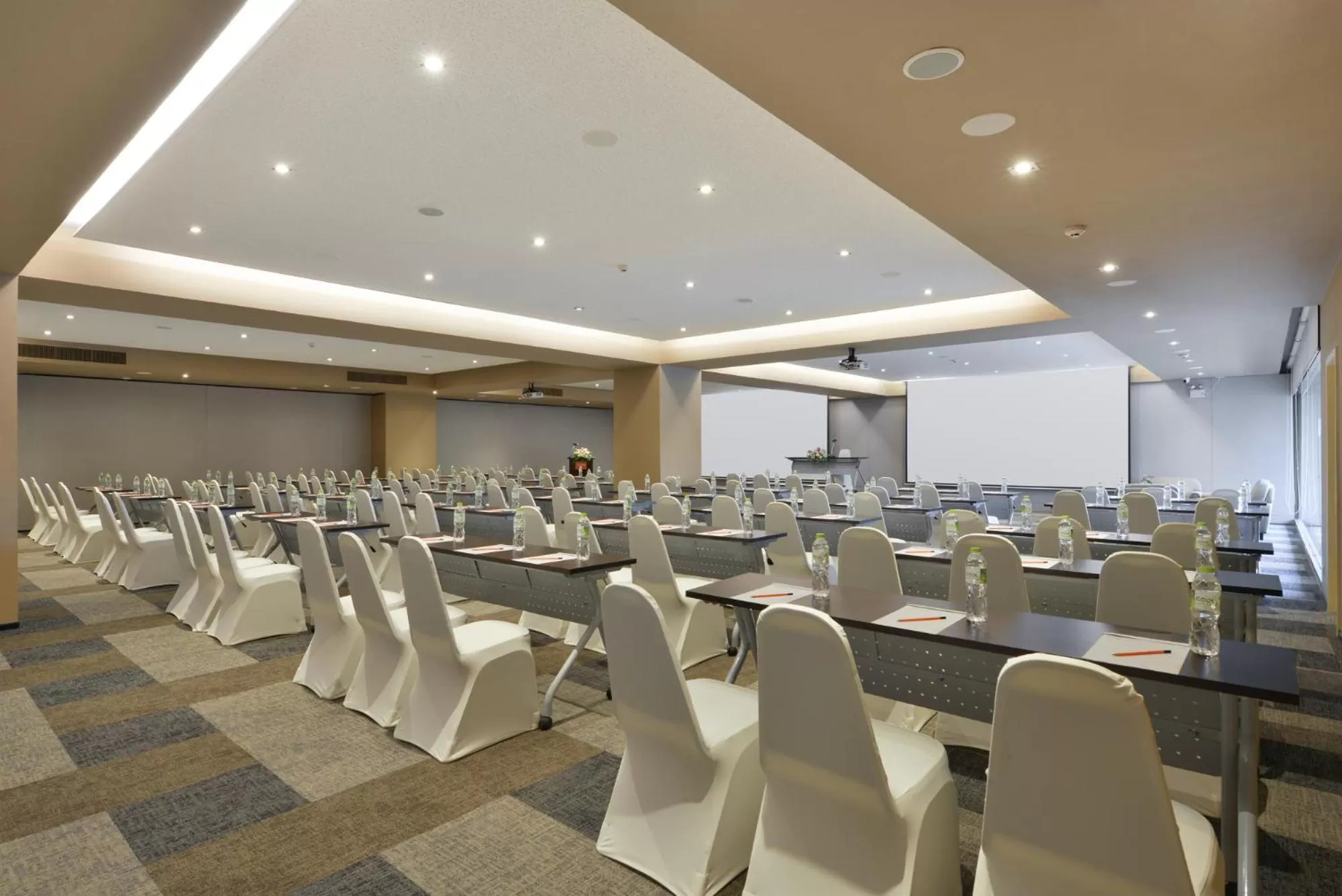 Meeting/conference room in Tinidee Hotel Bangkok Golf Club