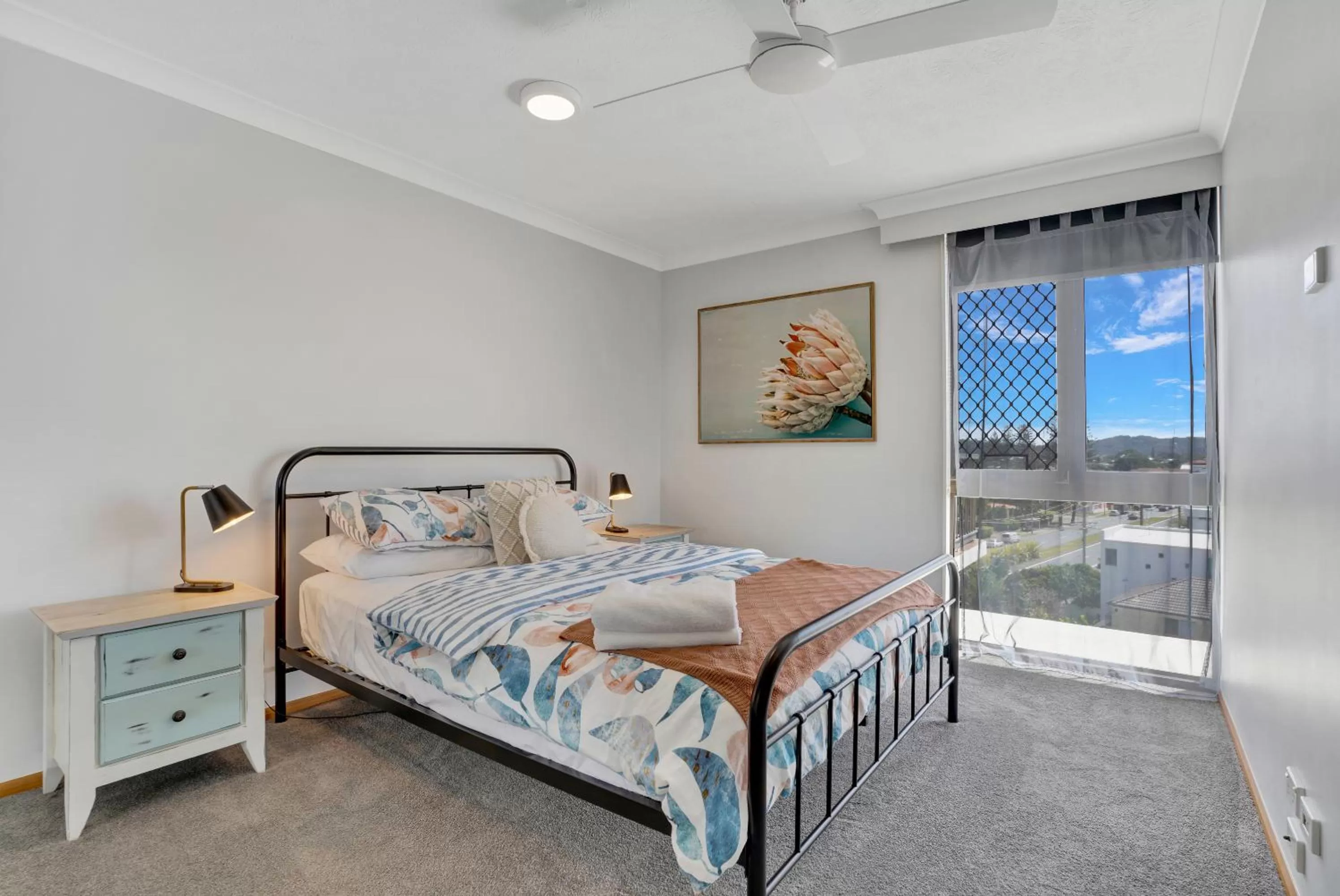 Bed in Beach Palms Holiday Apartments