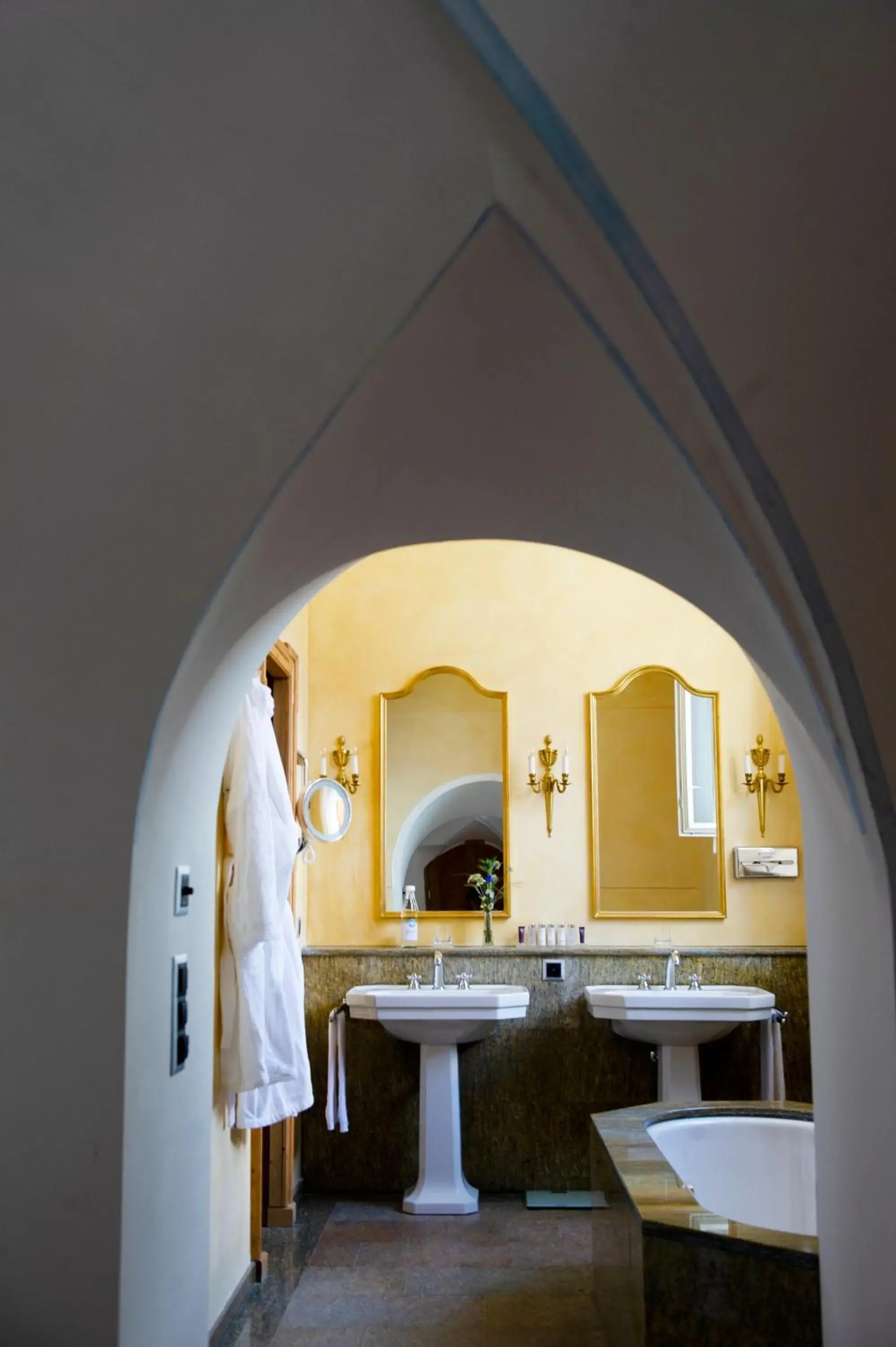 Bathroom, Kitchen/Kitchenette in Grand Hotel Kronenhof