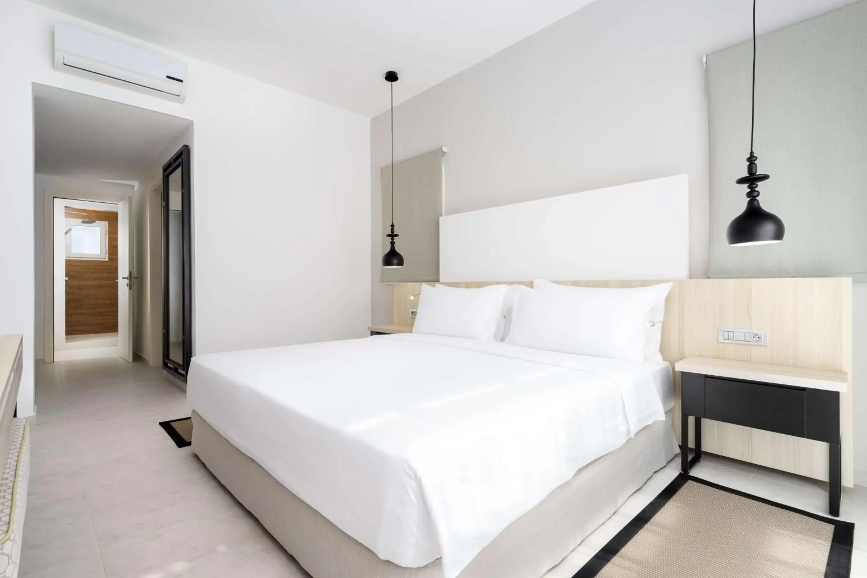 Bedroom, Bed in Radisson Blu Residences, Saidia