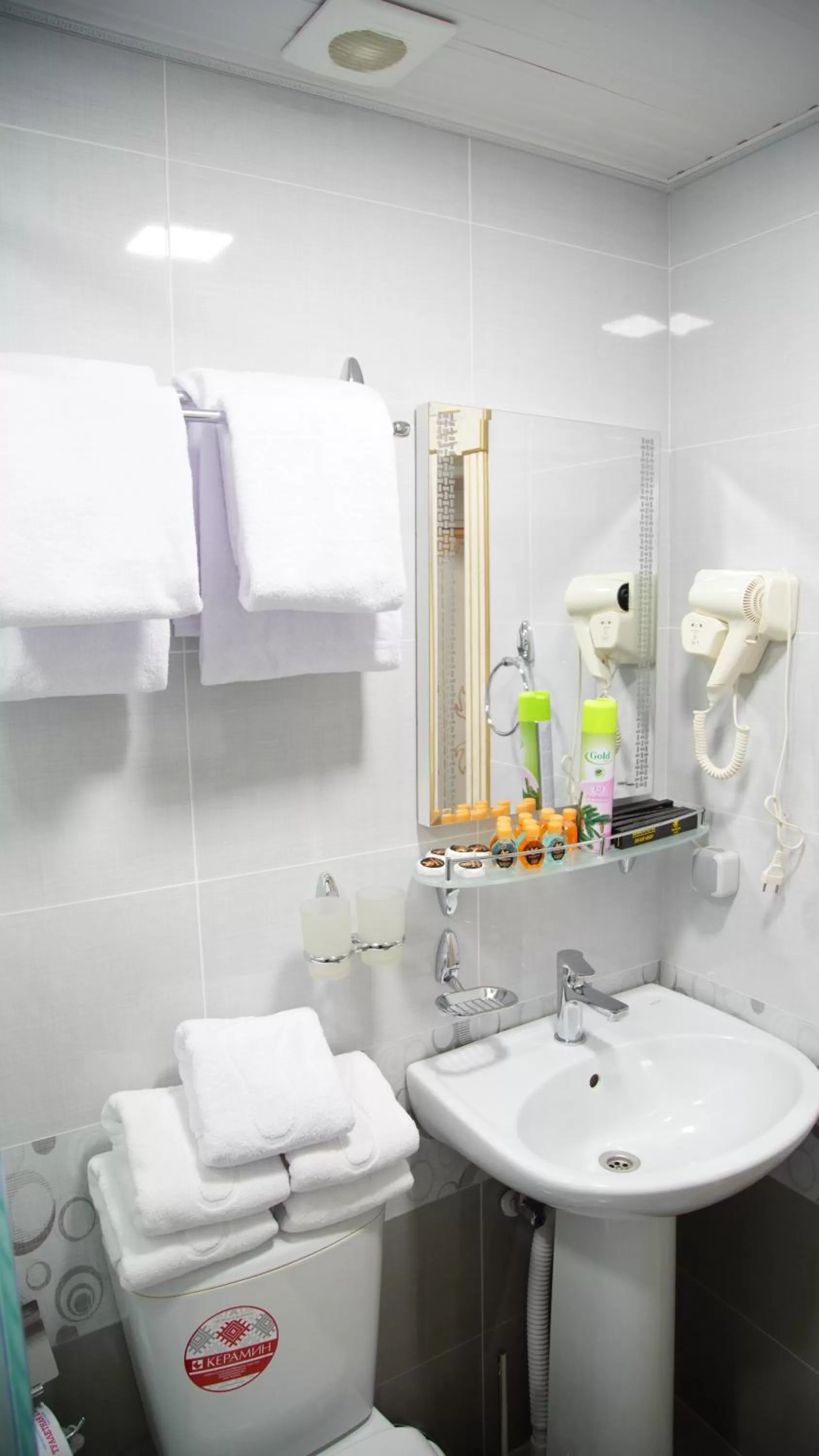 Bathroom in Sumaya Hotel