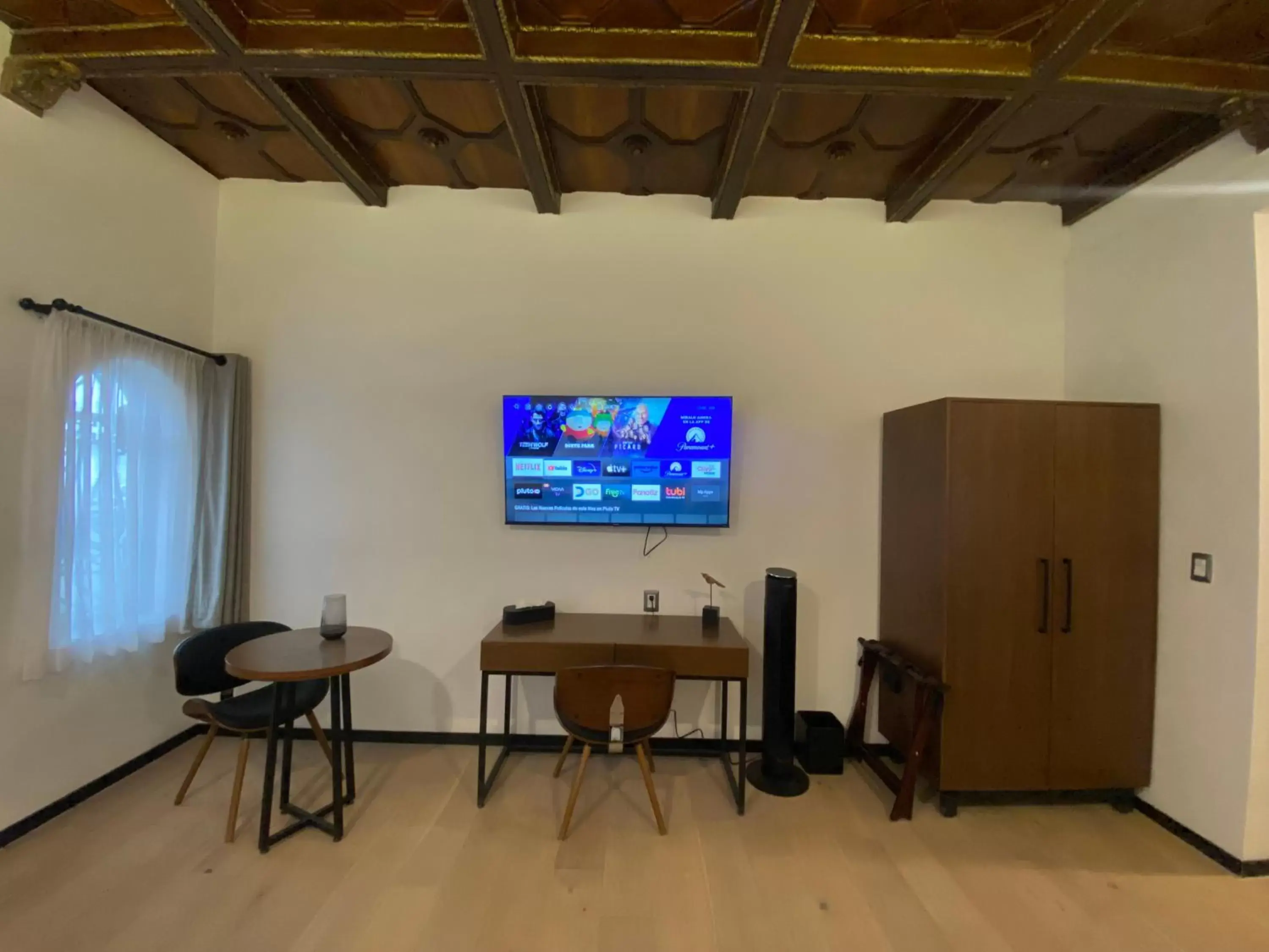 TV/Entertainment Center in Casa Castillo