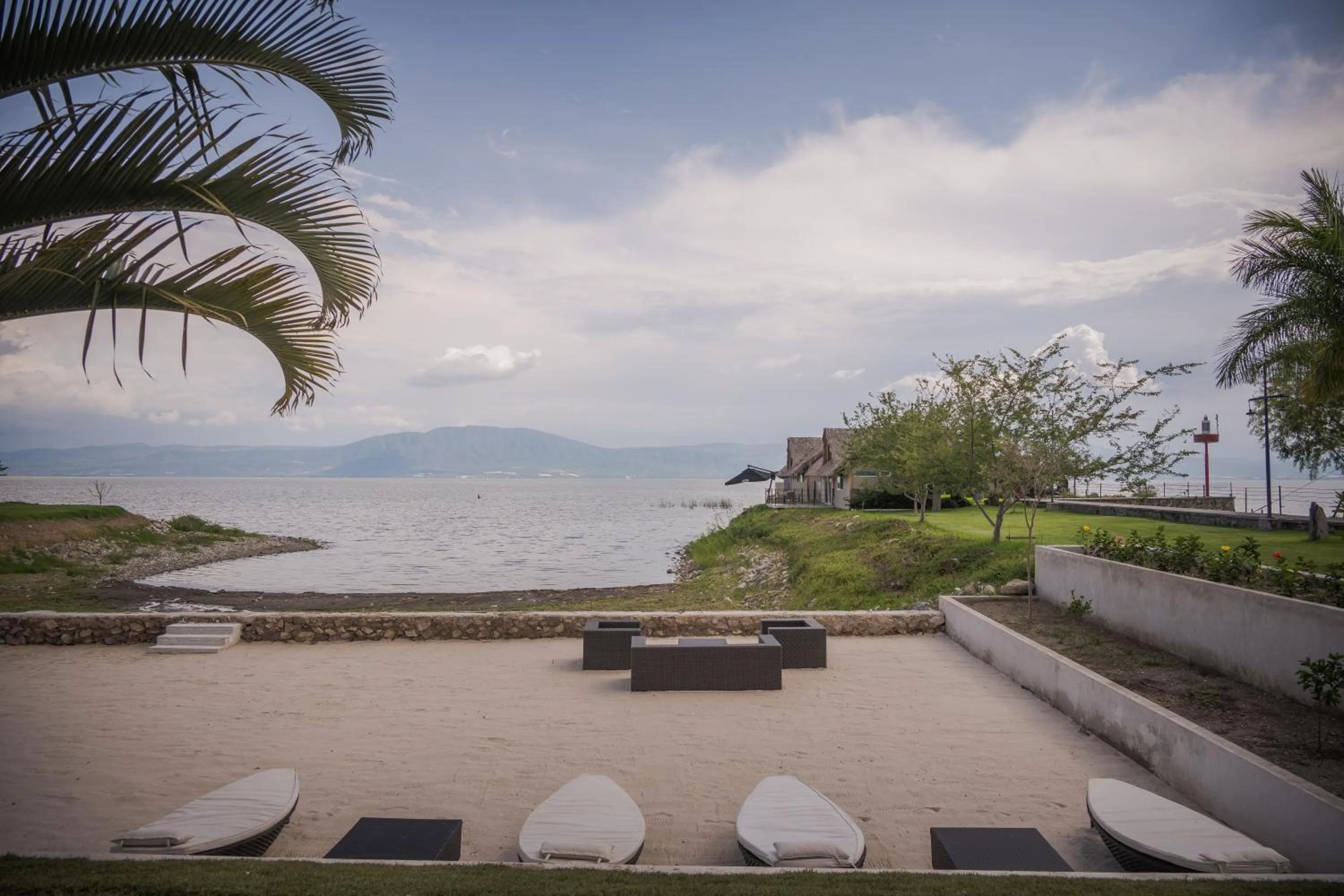 Beach in Nimue Marina Residence