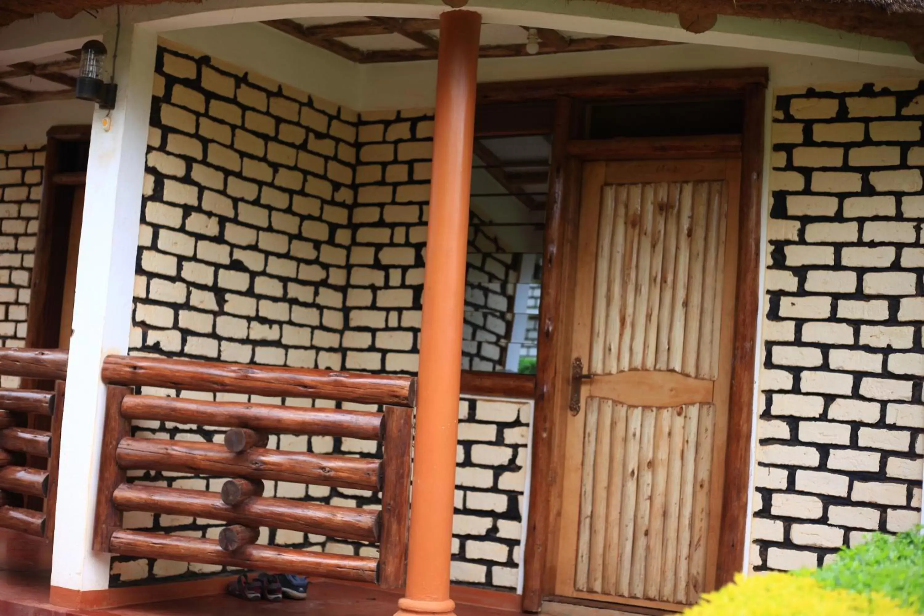 Budget Twin Room in Elite Backpackers Services Budget Twin Room in Elite Backpackers Services