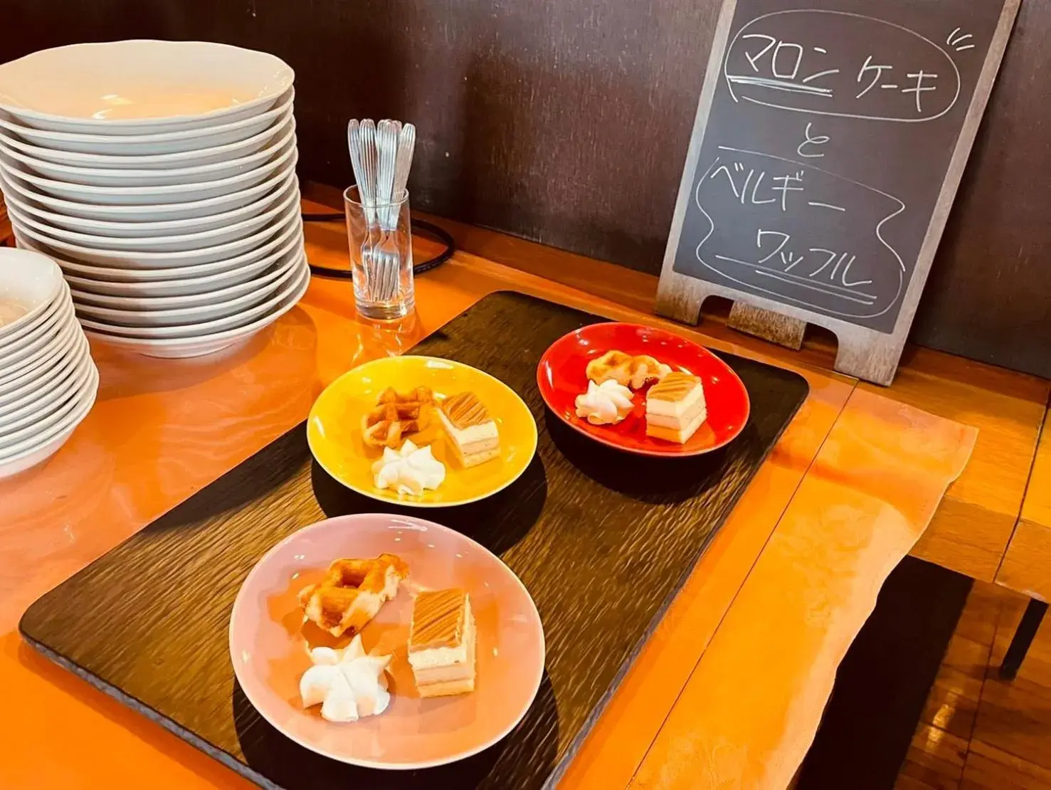 Buffet breakfast in Smile Hotel Tomakomai