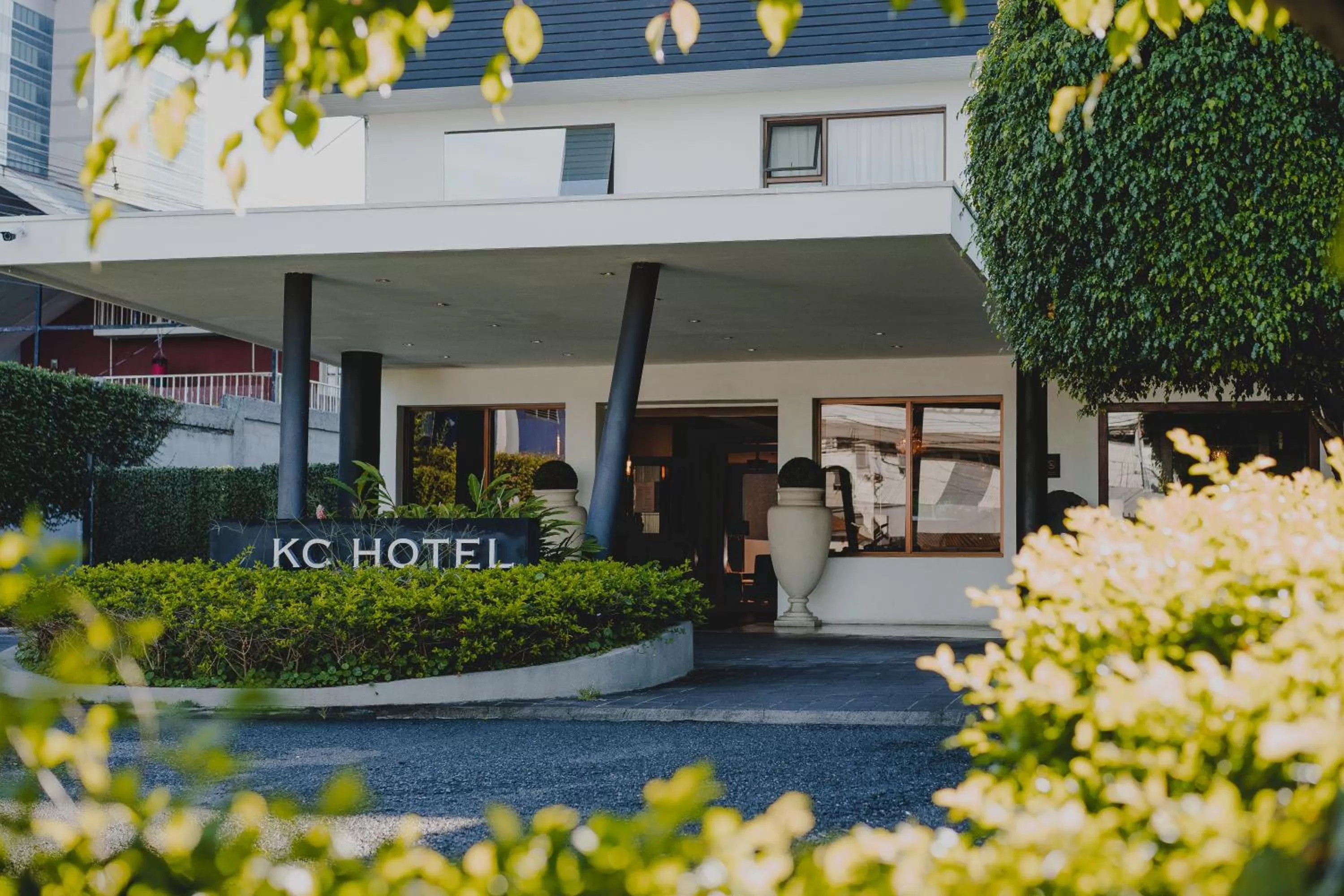 Facade/entrance in KC Hotel San Jose