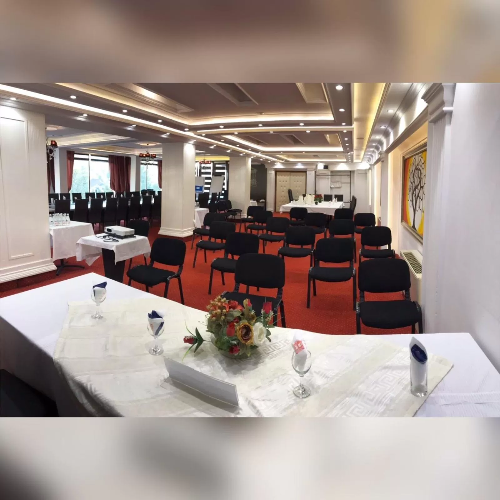Business facilities in Theranda Hotel