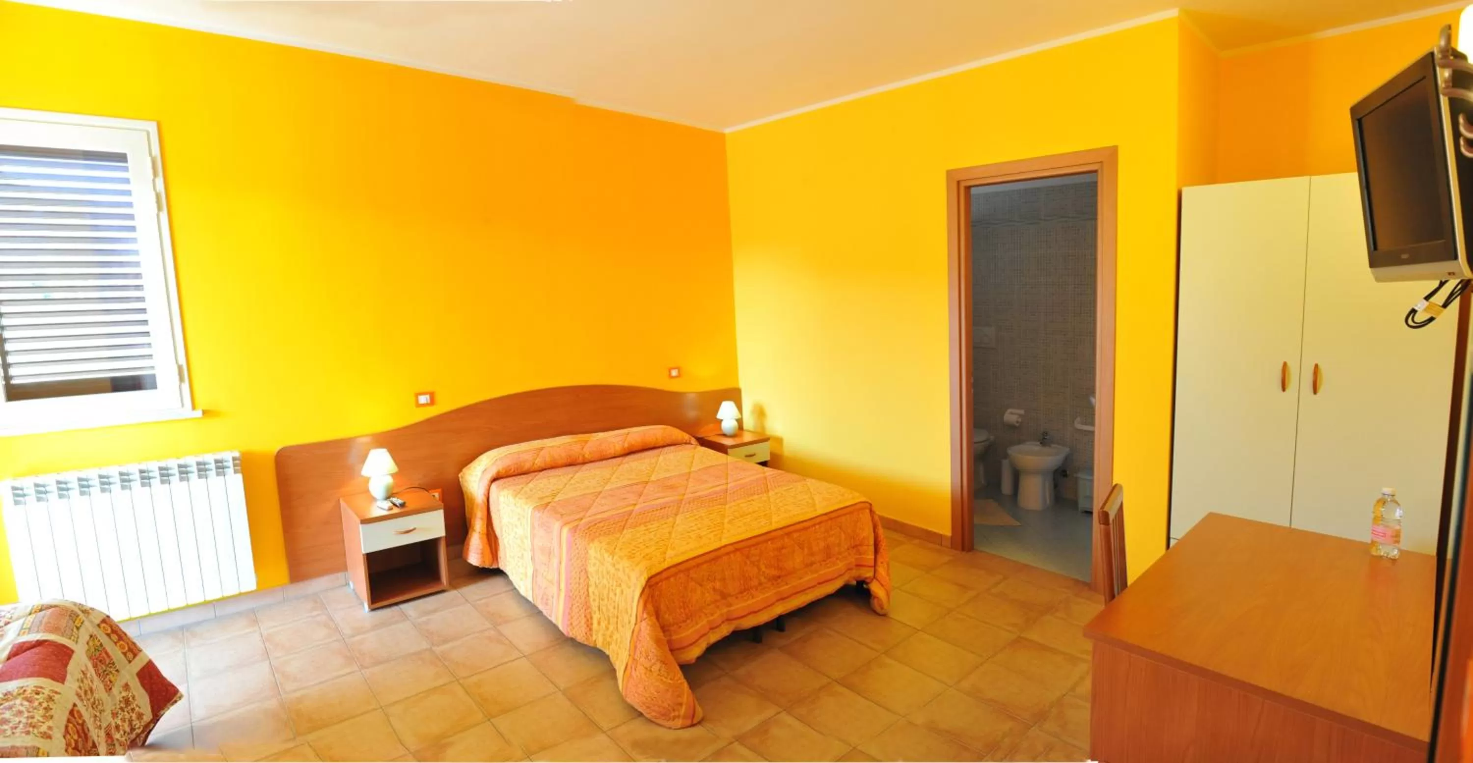 Photo of the whole room, Bed in B&B Lu Casale