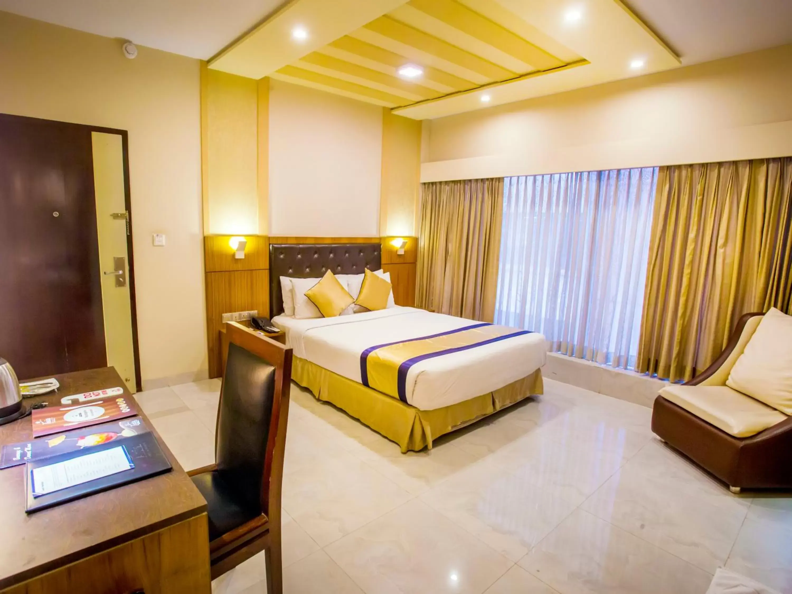 Bedroom, Bed in Asia Hotel & Resorts