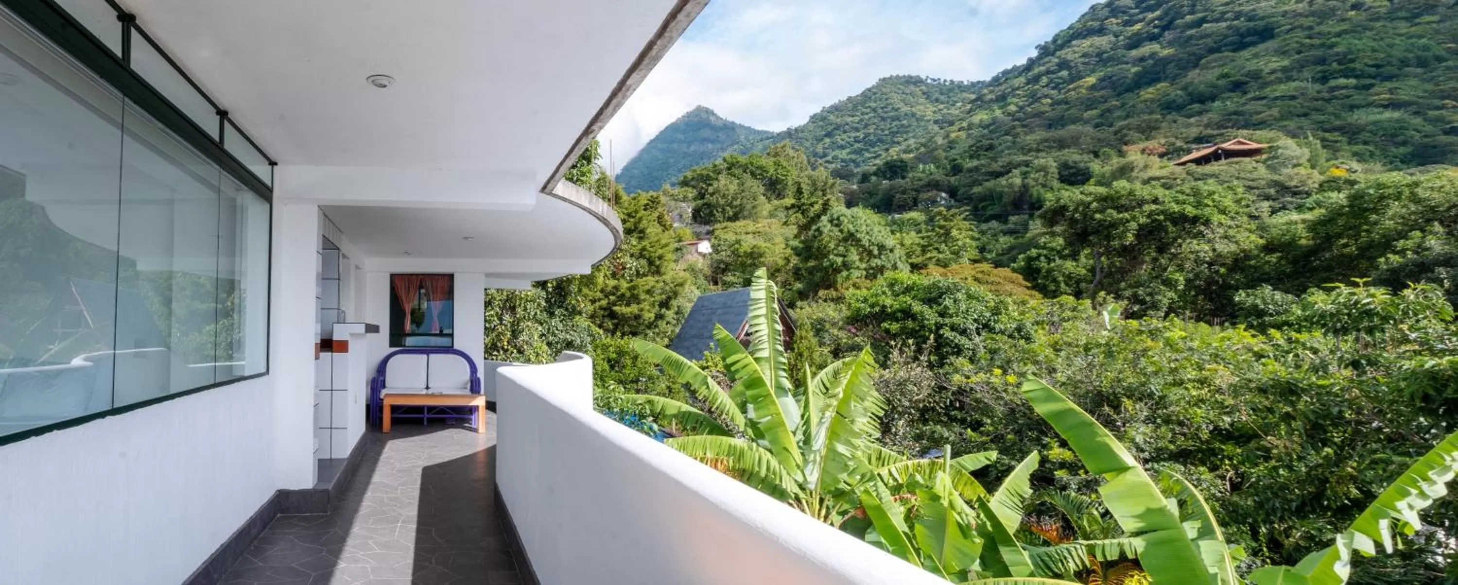 Balcony/Terrace in El Dragon Hotel