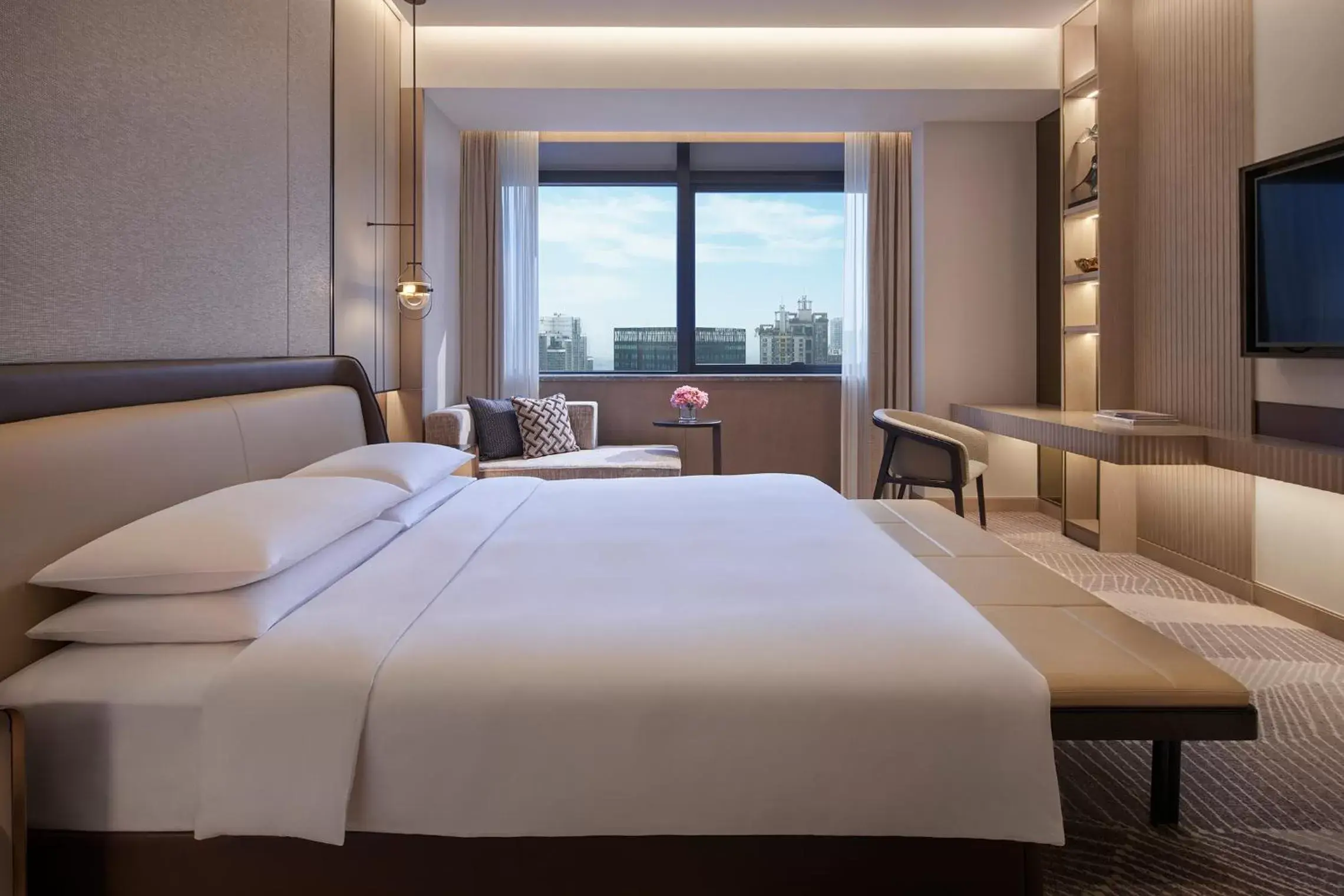 Bedroom in Hyatt Regency Metropolitan Chongqing