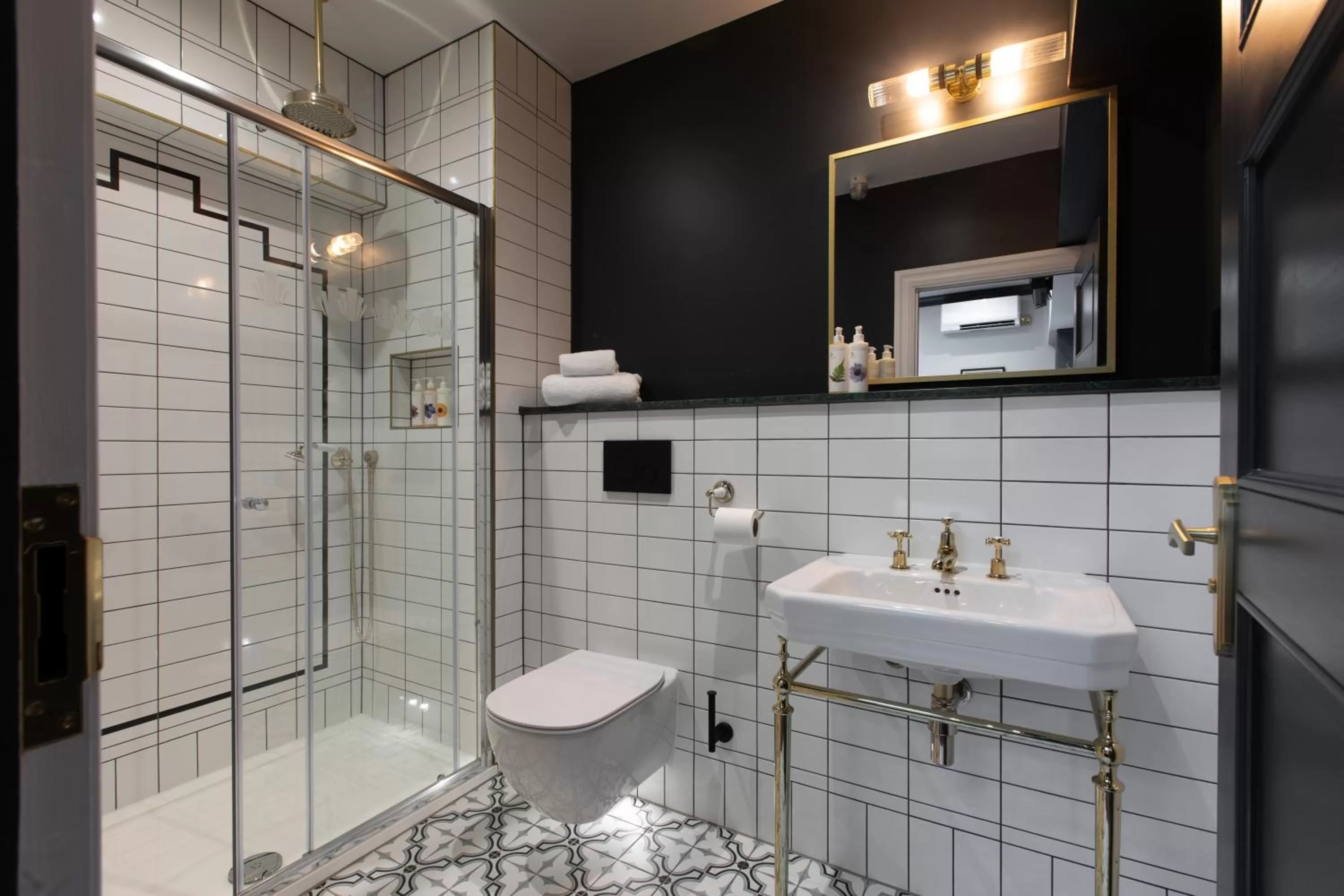 Bathroom in Hort's Townhouse