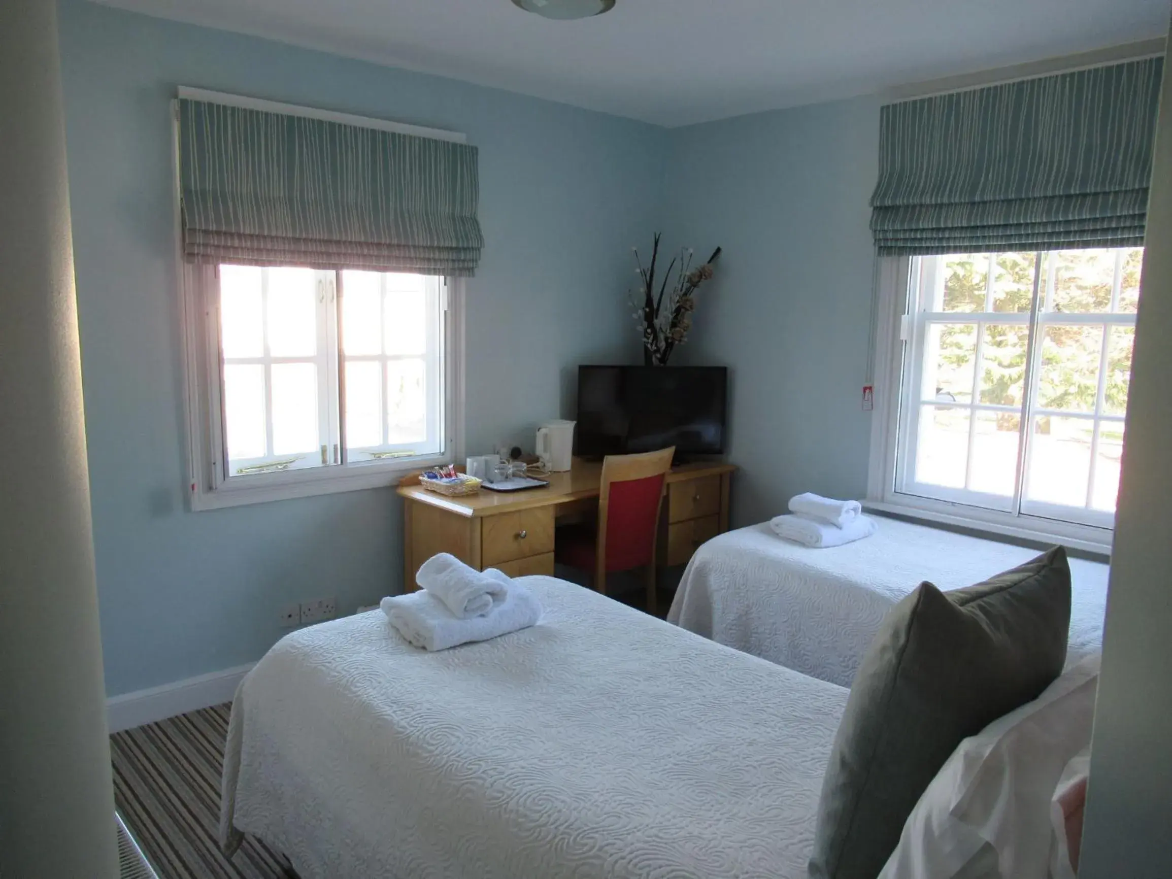 Bedroom, Bed in The London Inn Bedroom, Bed in The London Inn