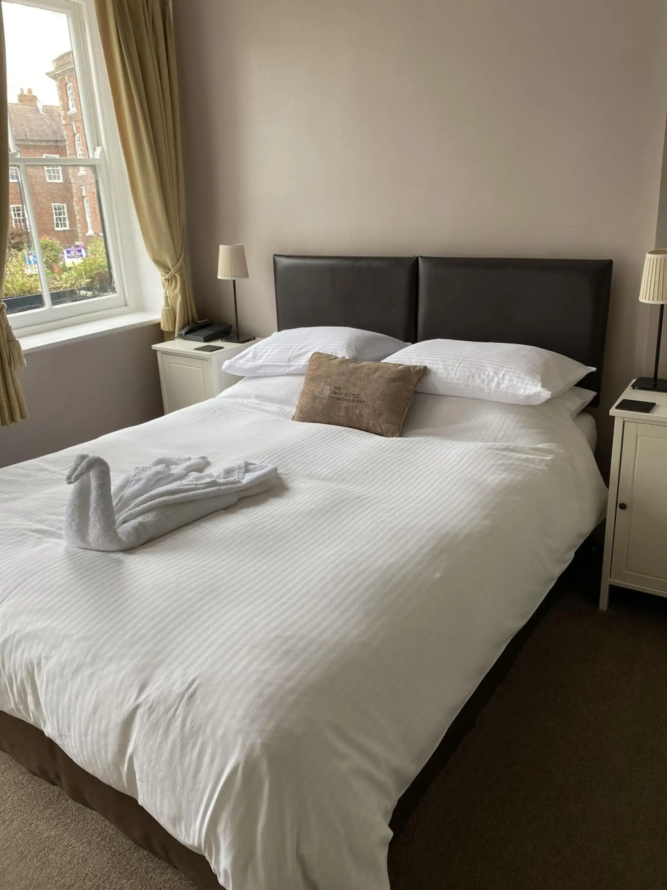 Standard King Room - single occupancy in The Swan Hotel