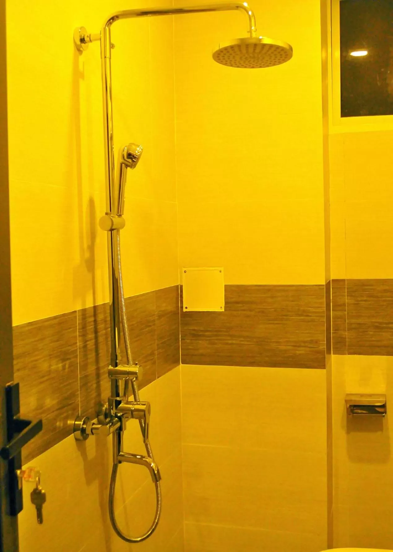 Bathroom in Aries Hotel