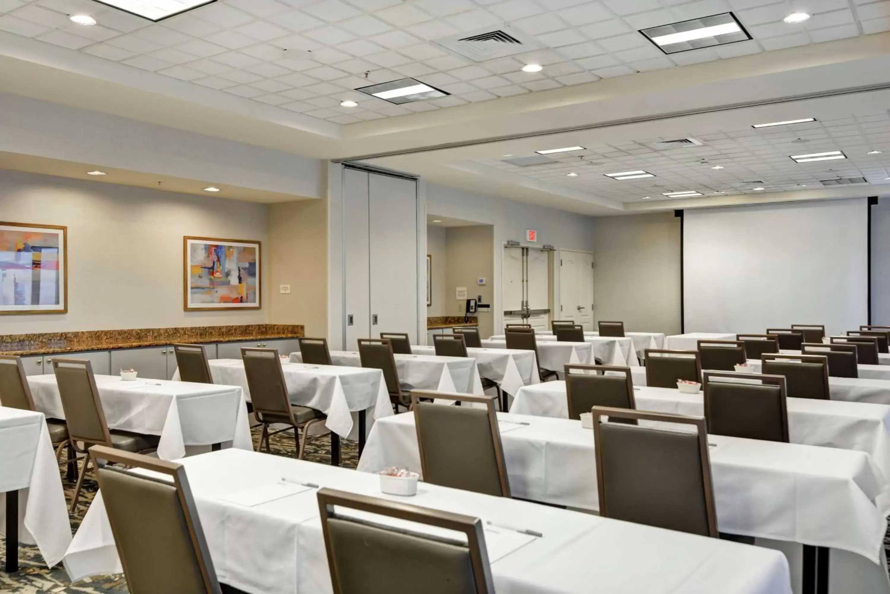Meeting/conference room in Hilton Garden Inn Mobile East Bay / Daphne