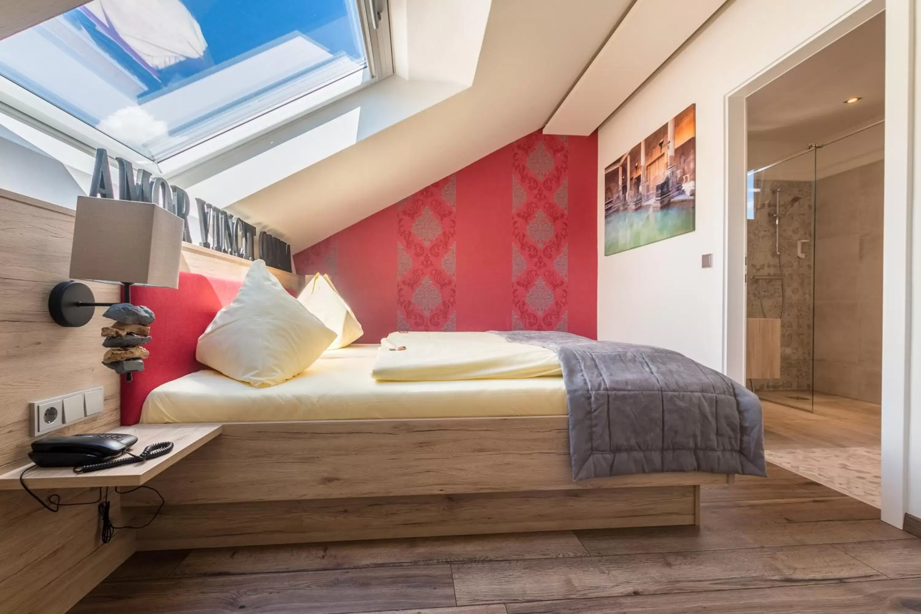 Deluxe Double Room - single occupancy in Riverresort Donauschlinge Deluxe Double Room - single occupancy in Riverresort Donauschlinge