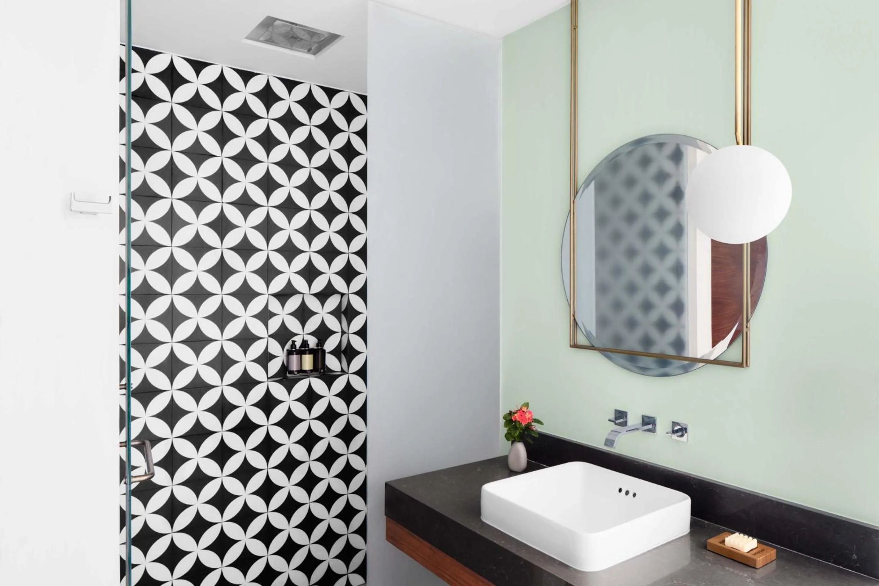 Bathroom in KAYAK Sol Playa del Carmen