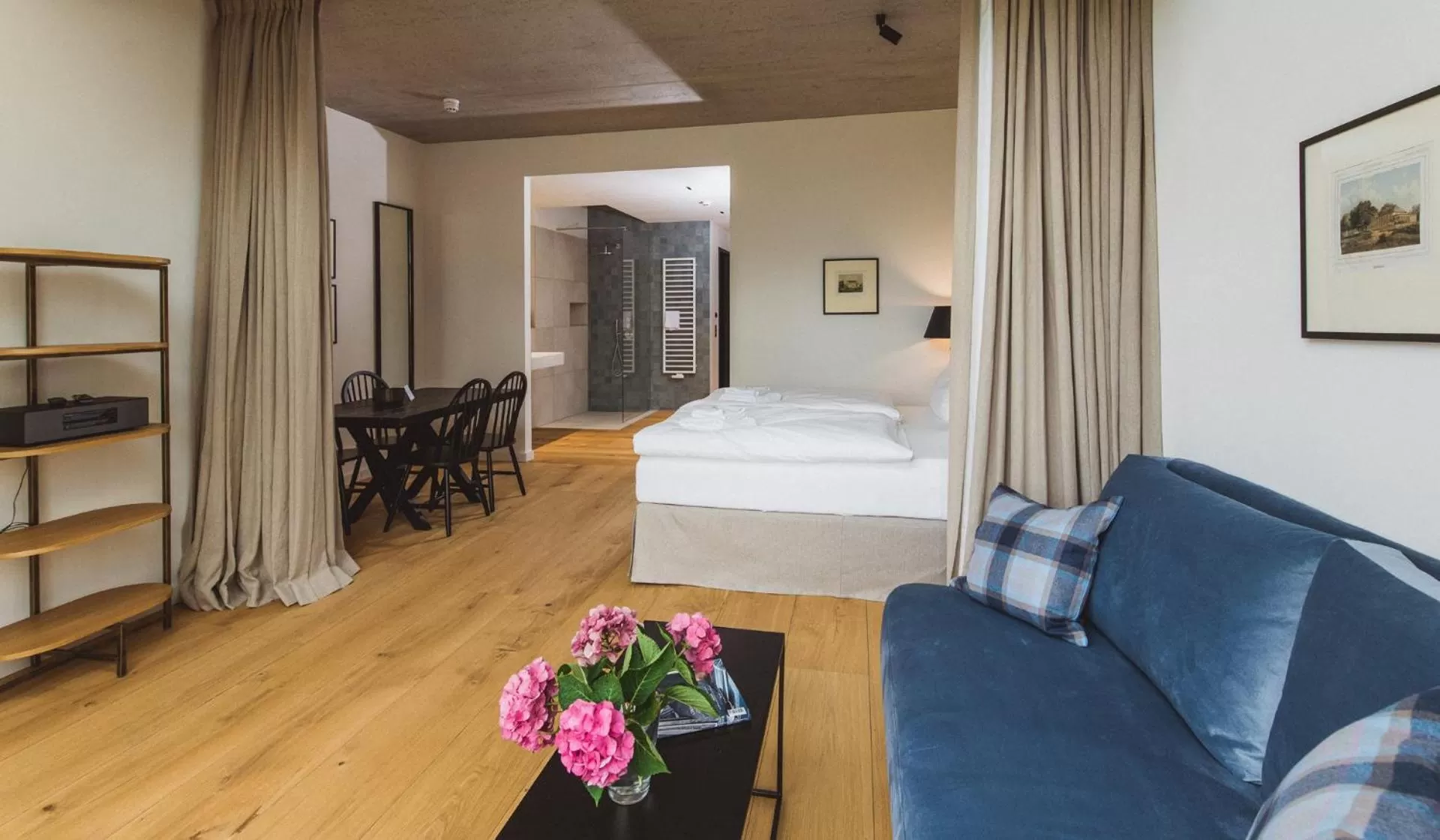 Living room, Bed in Gut Damp Ferien Lofts