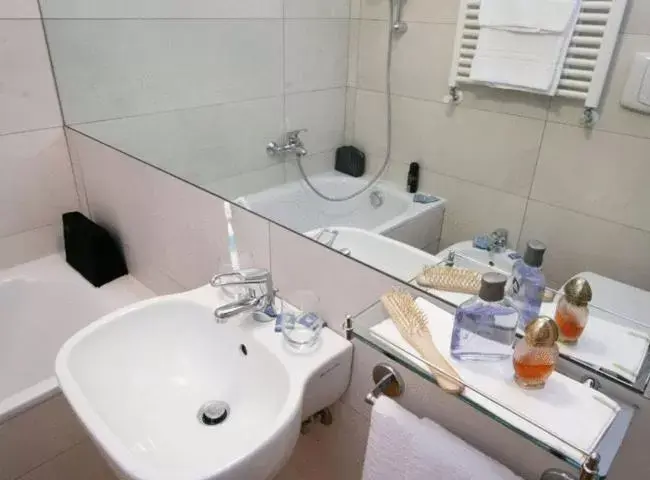 Bathroom in Hotel Mary