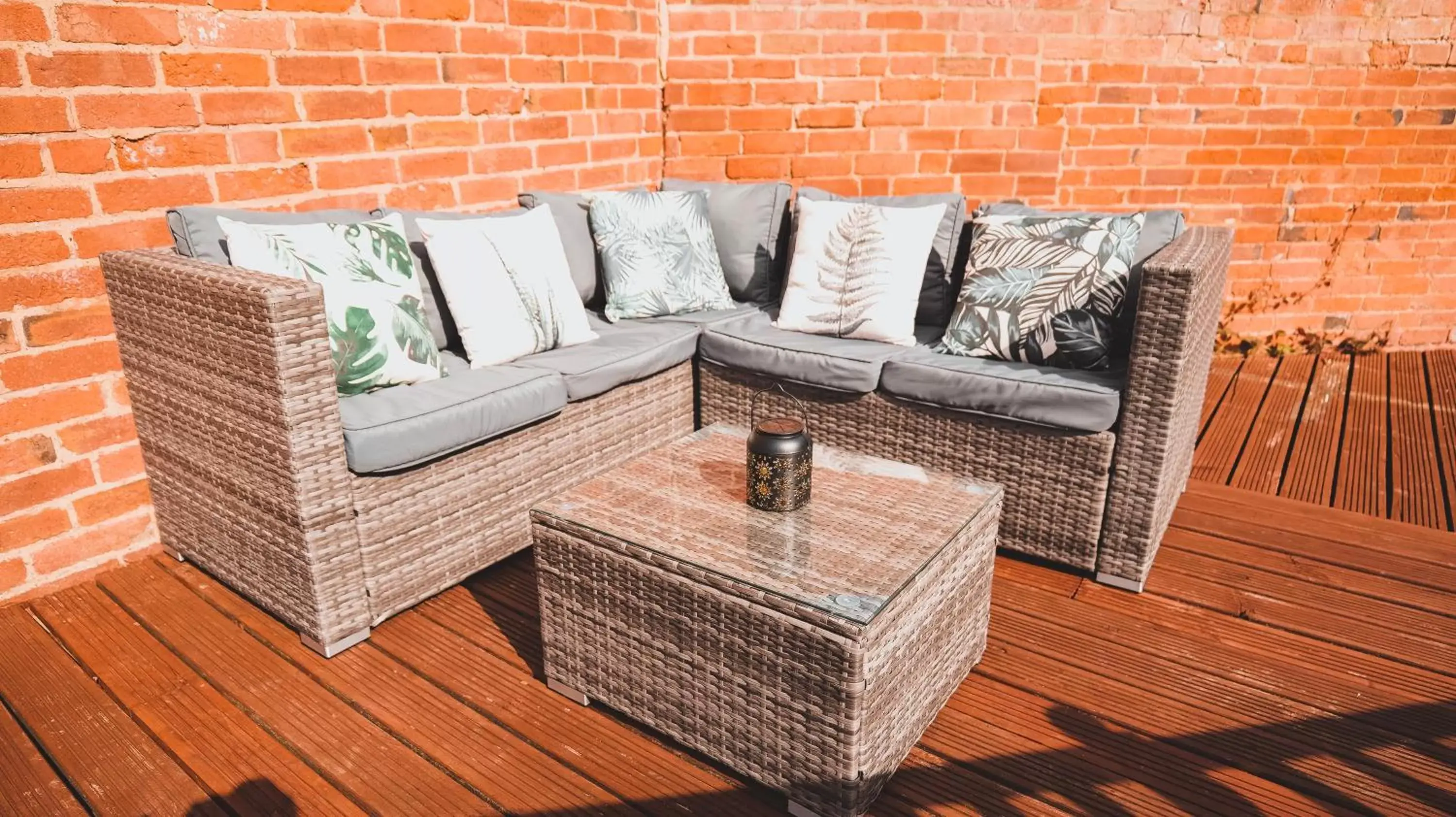 Seating Area in Stratford Limes Hotel