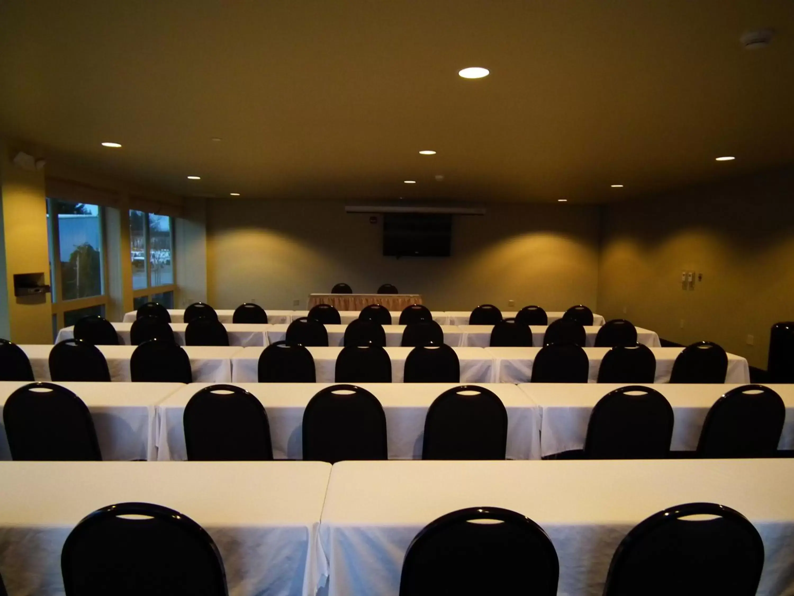 Business facilities in Aspen Suites Hotel Juneau