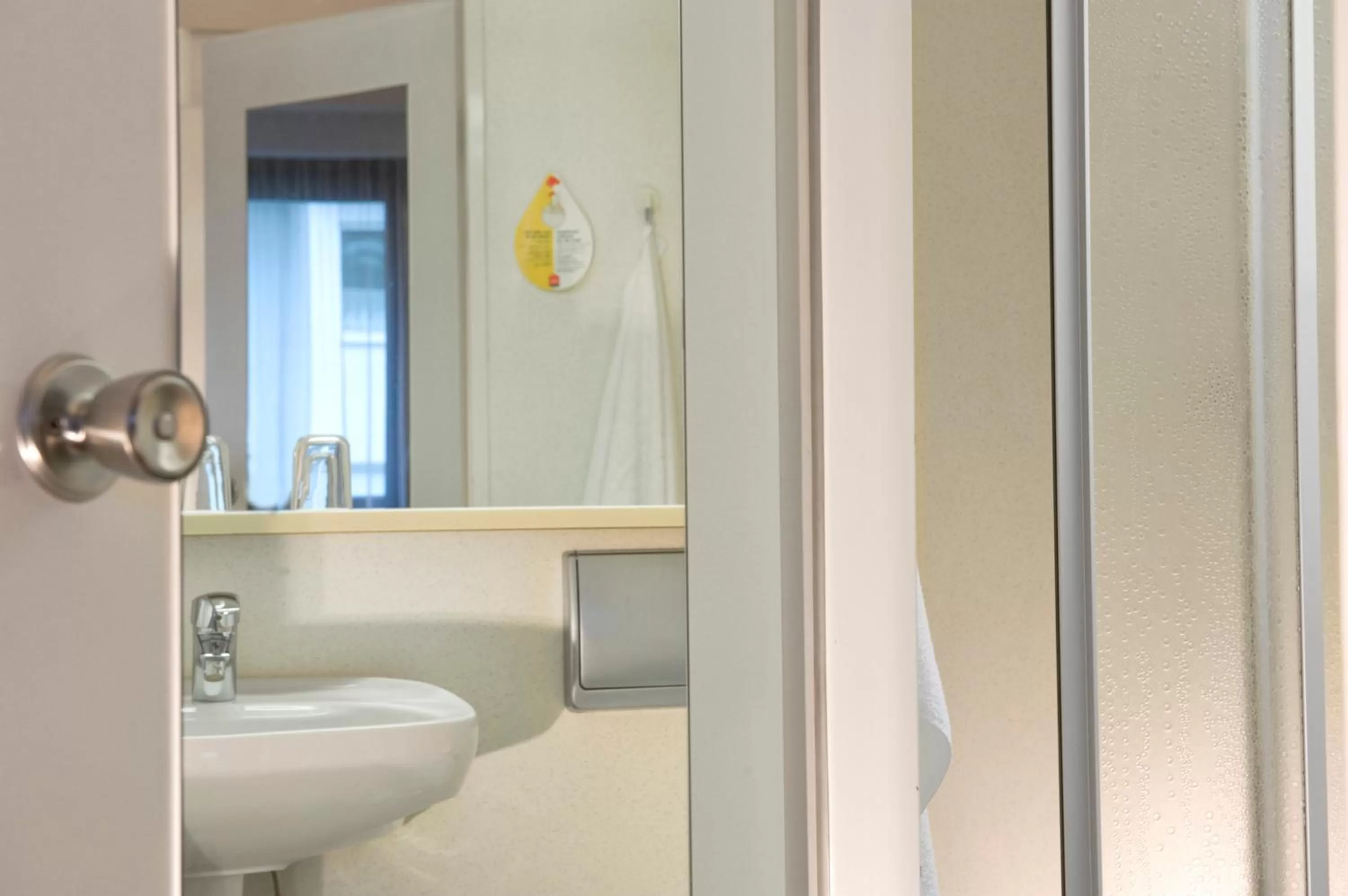 Shower in Good Morning Gelsenkirchen City