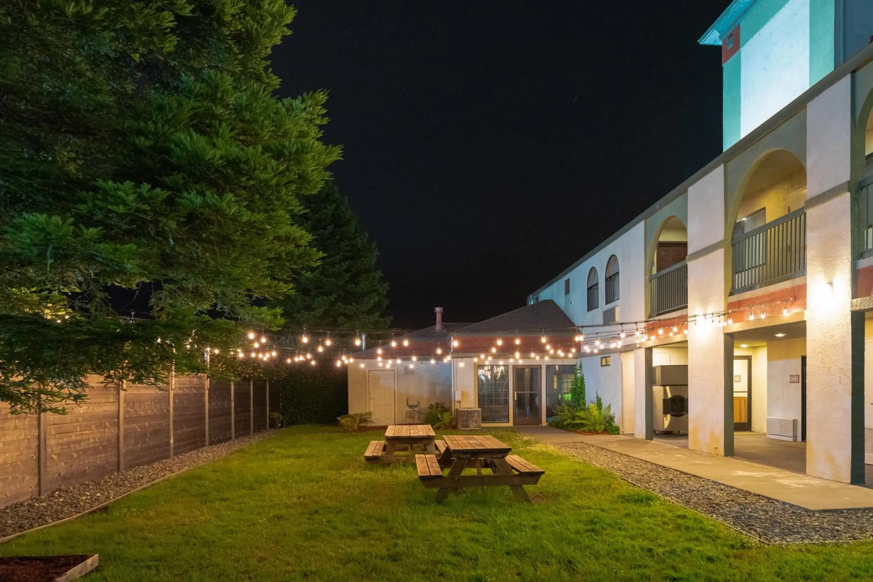 Property Building in The Redwood Riverwalk Hotel