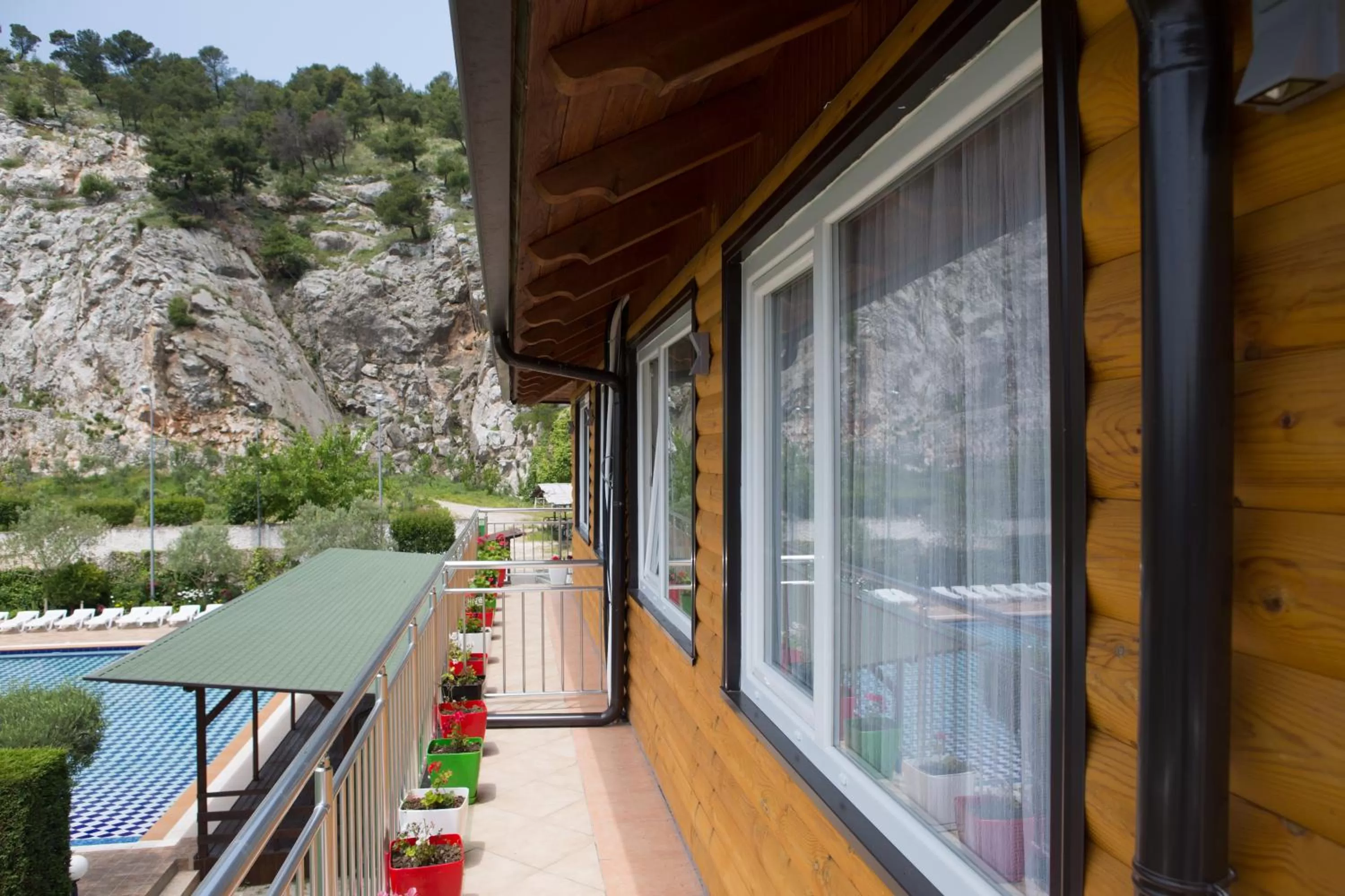 Balcony/Terrace in Buna Park Hotel