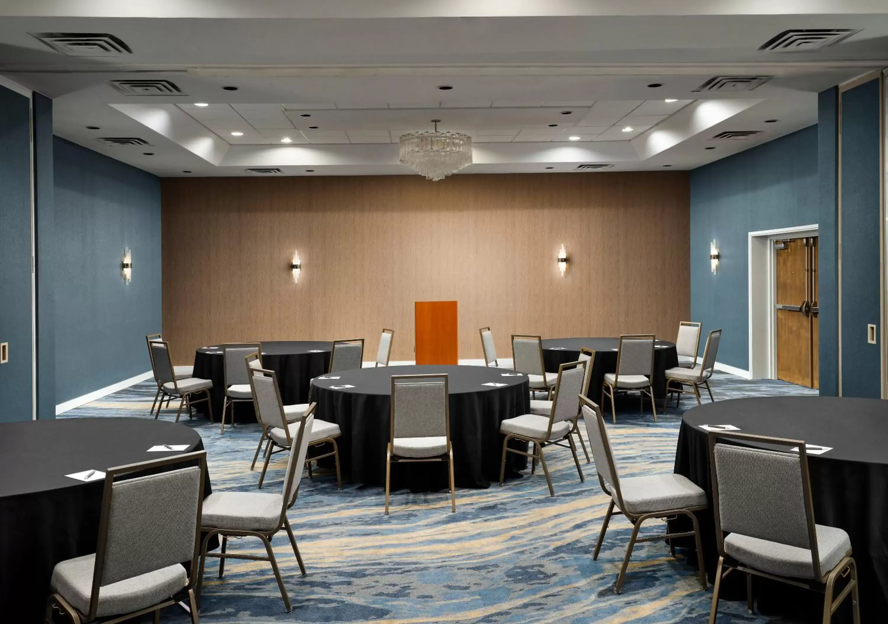 Meeting/conference room in Sheraton Grand Rapids Airport Hotel