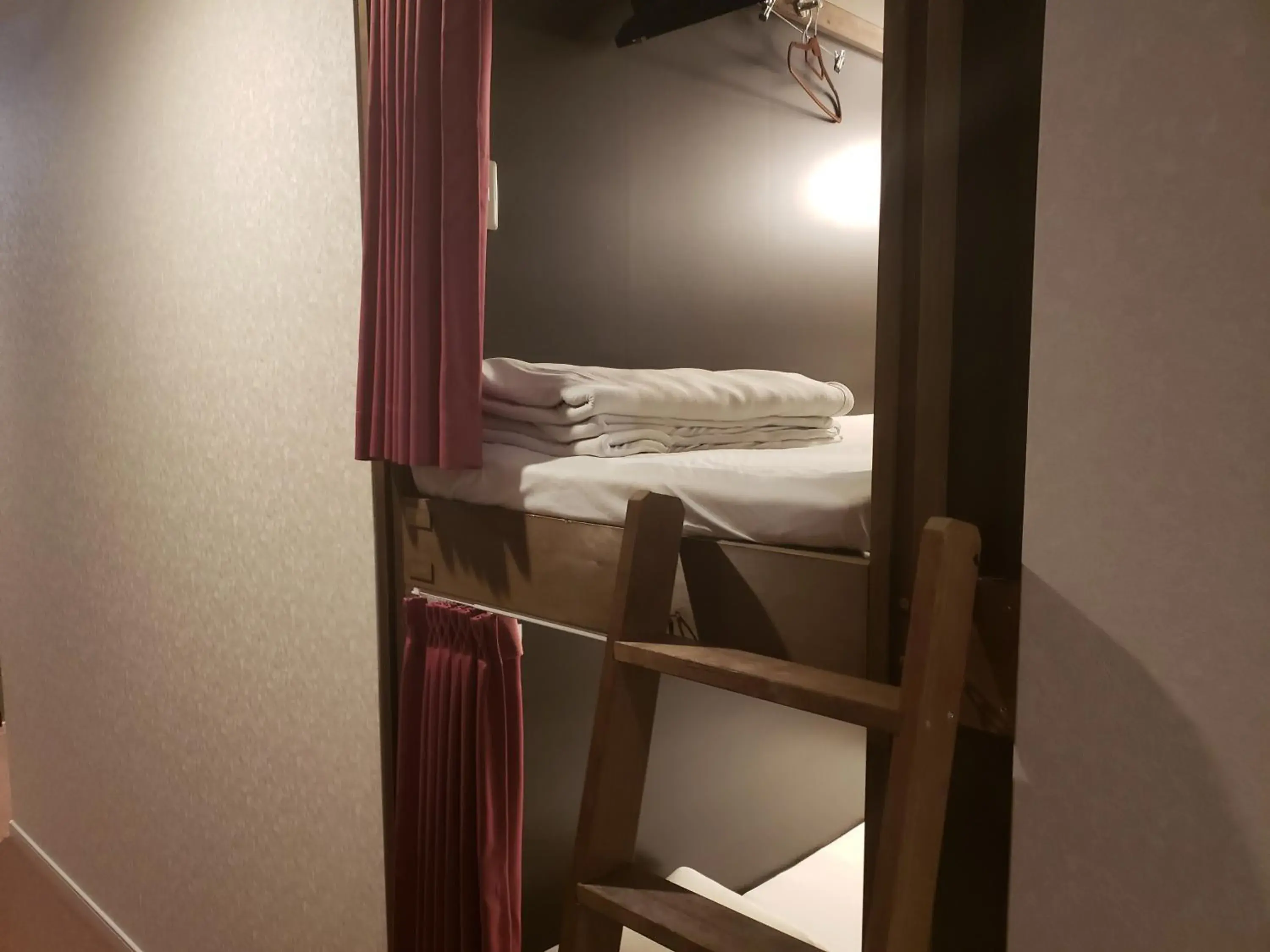 Bed, Bunk Bed in HOTEL CARNA A