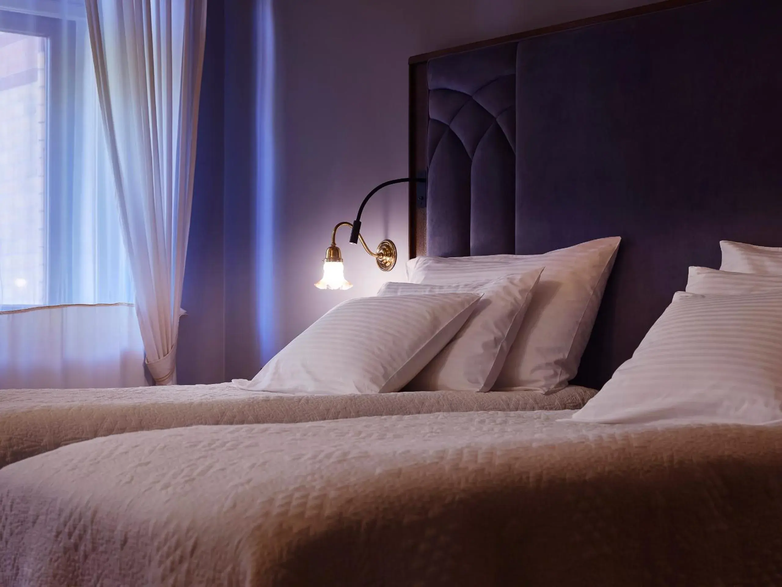 Bed in Villa Ammende Restaurant and Hotel