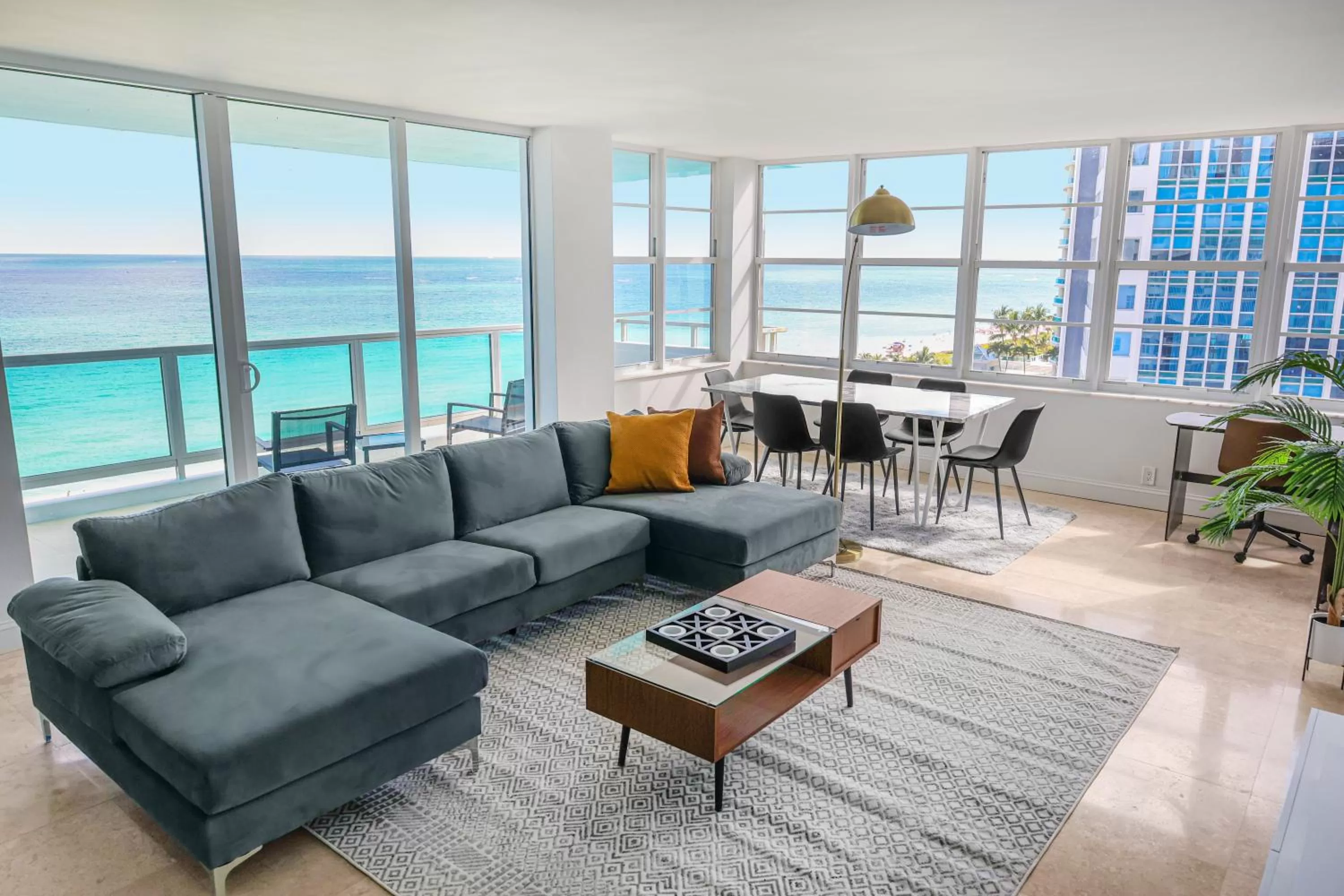 Living room in Seacoast Suites on Miami Beach