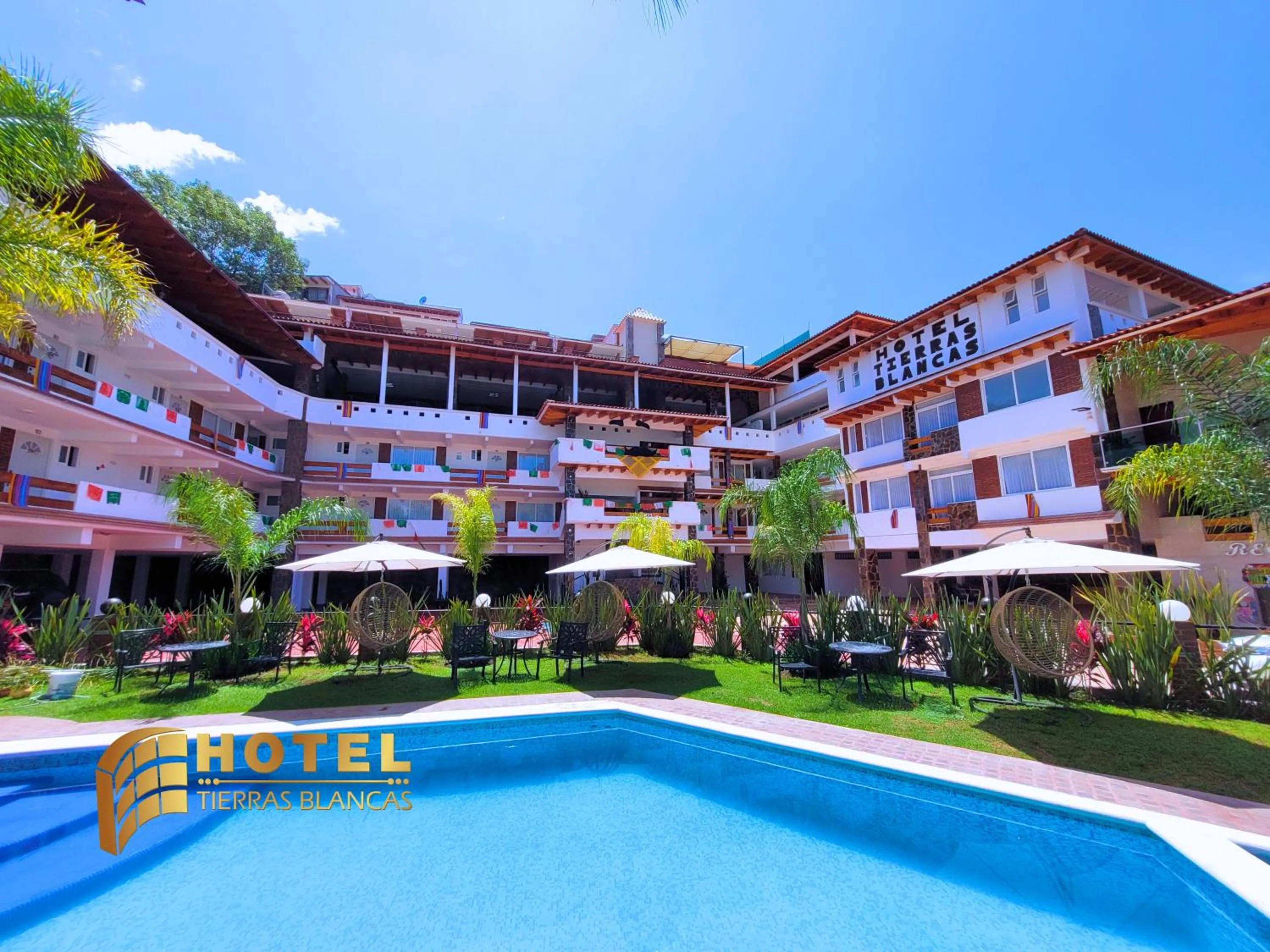 Property building in Hotel Tierras Blancas