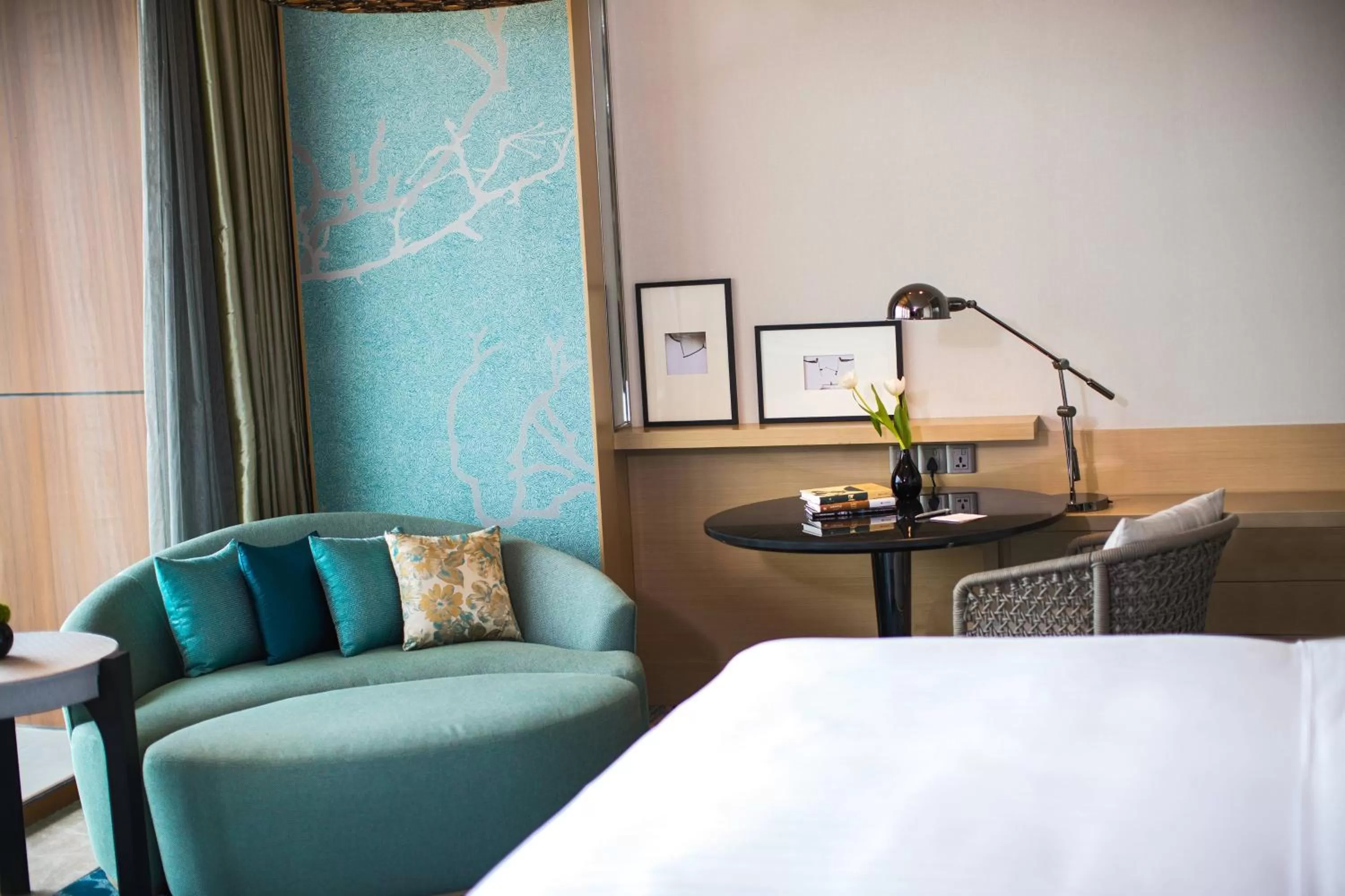 Bedroom, Bed in Renaissance Suzhou Taihu Lake Hotel