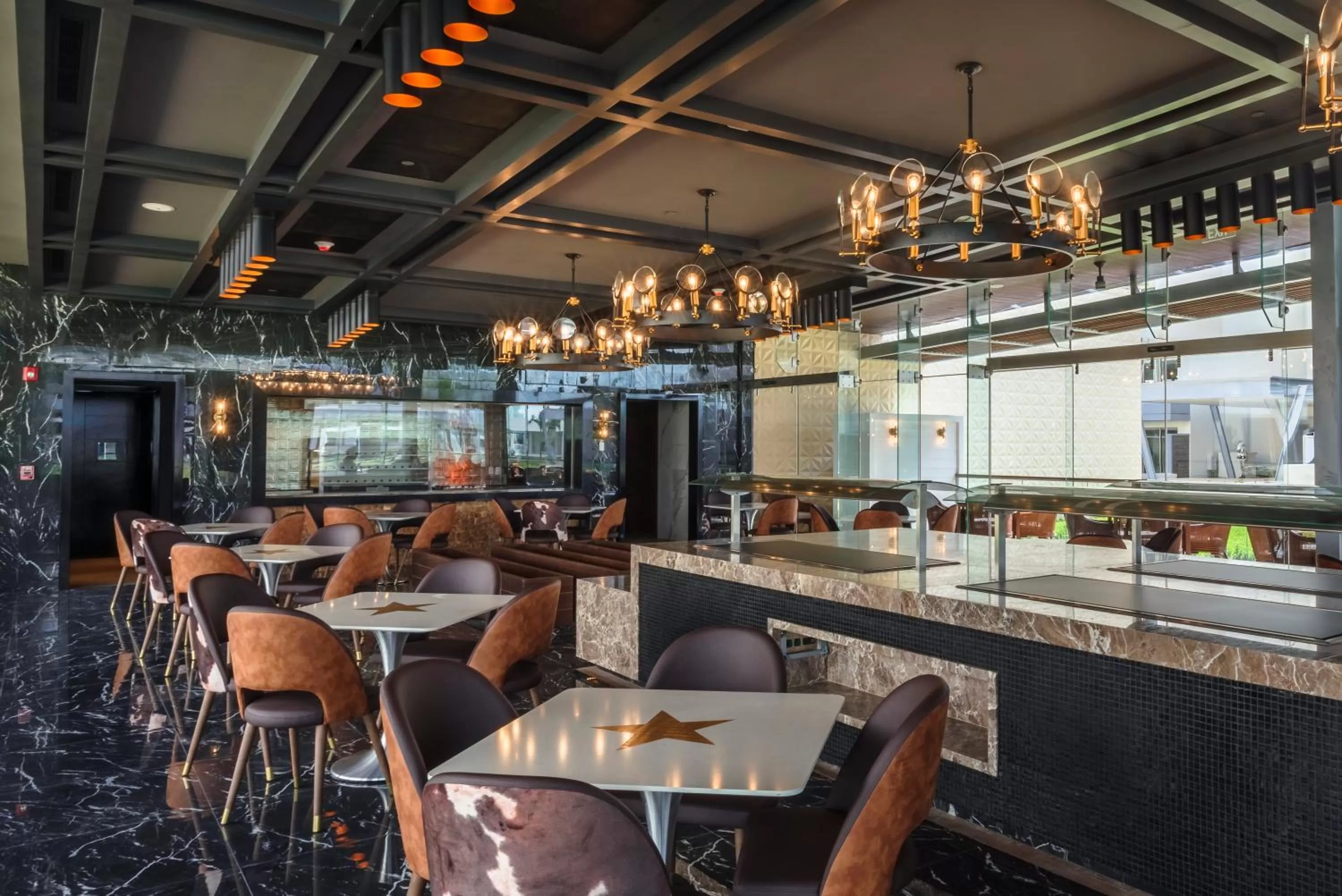 Restaurant/places to eat in Planet Hollywood Cancun by Royalton, An Autograph Collection All-Inclusive Resort