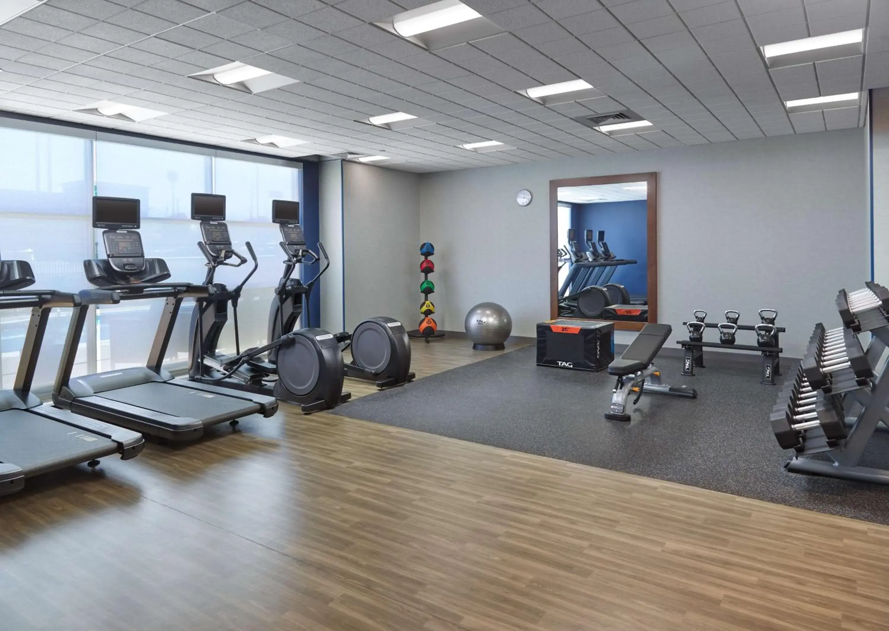 Fitness centre/facilities, Fitness Center/Facilities in Hampton Inn & Suites Fultondale Birmingham I 65, Al