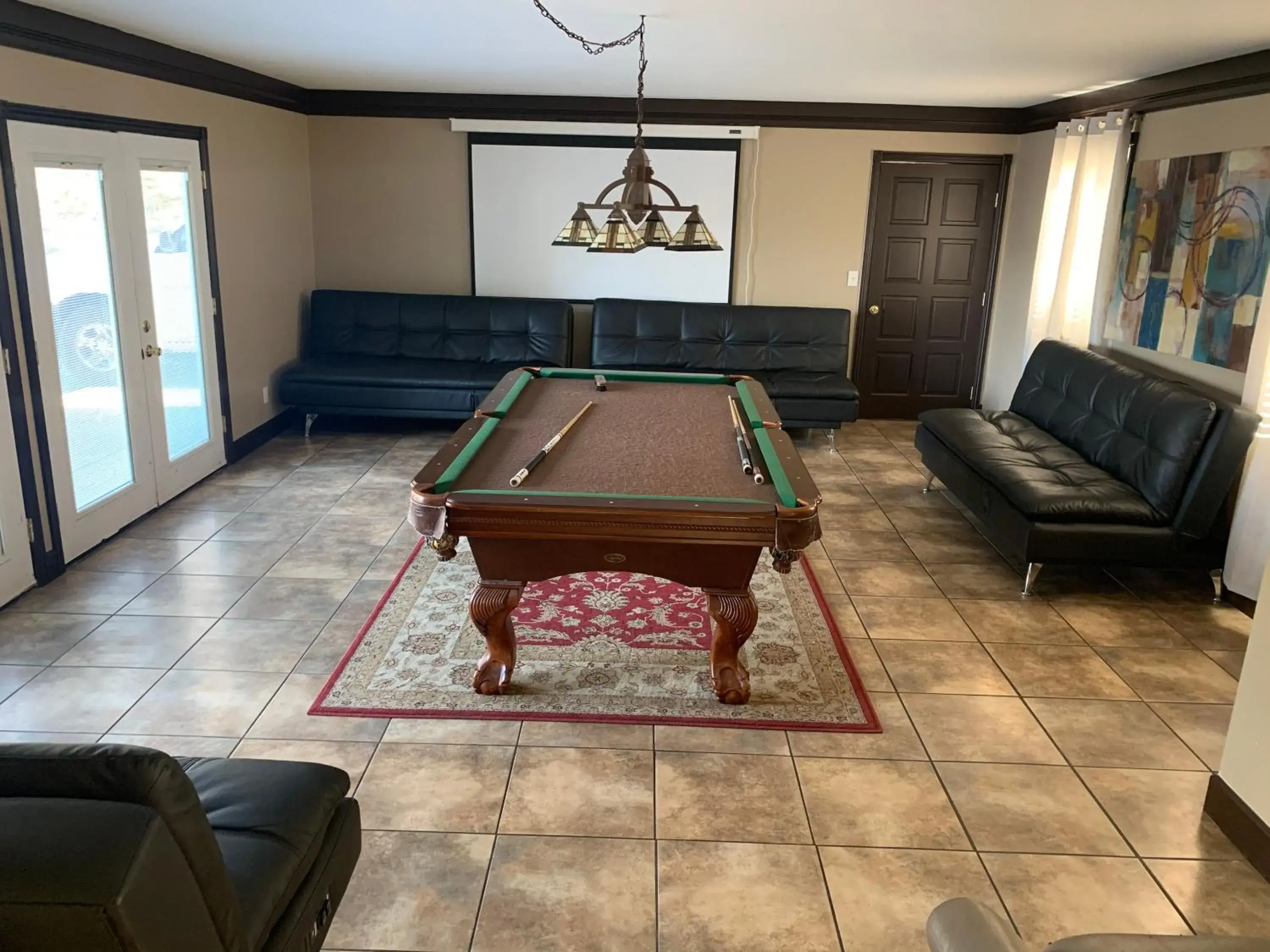 Billiards in Mountain Trail Lodge and Vacation Rentals