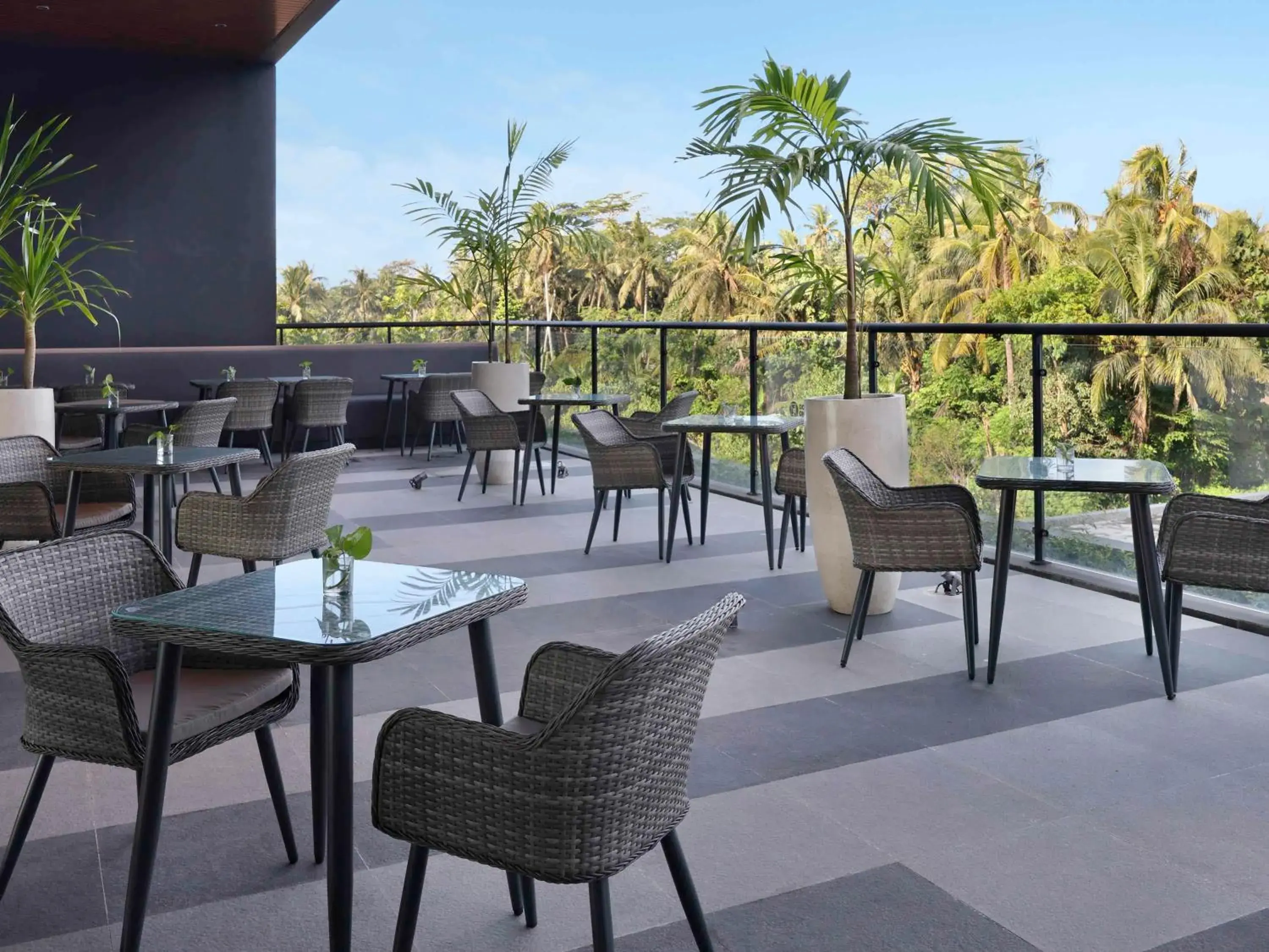 Restaurant/places to eat in ibis Yogyakarta International Airport Kulon Progo Restaurant/places to eat in ibis Yogyakarta International Airport Kulon Progo