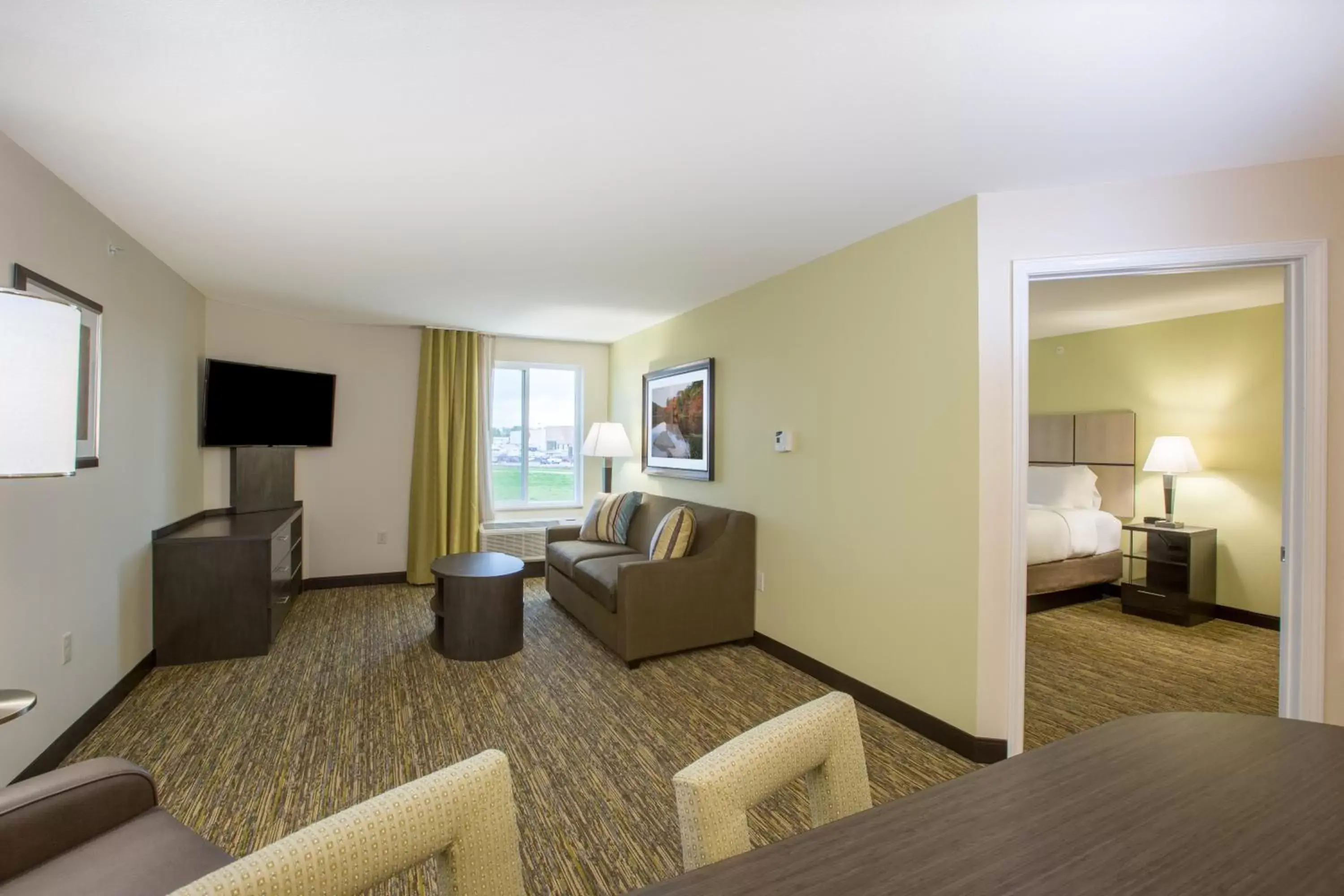 Photo of the whole room, Seating Area in Candlewood Suites - Omaha Millard Area, an IHG Hotel