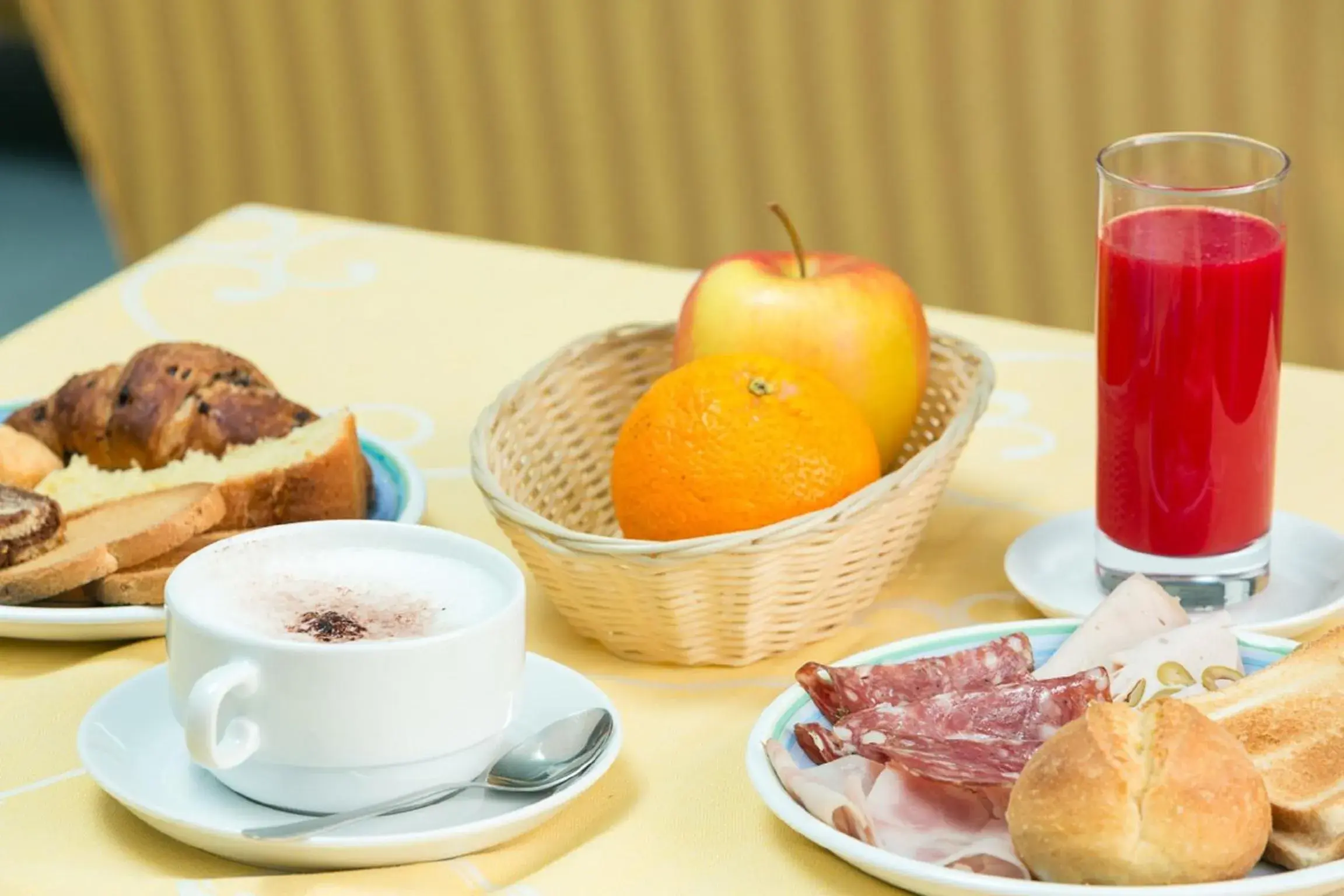 Buffet breakfast in Hotel Villa Nefele