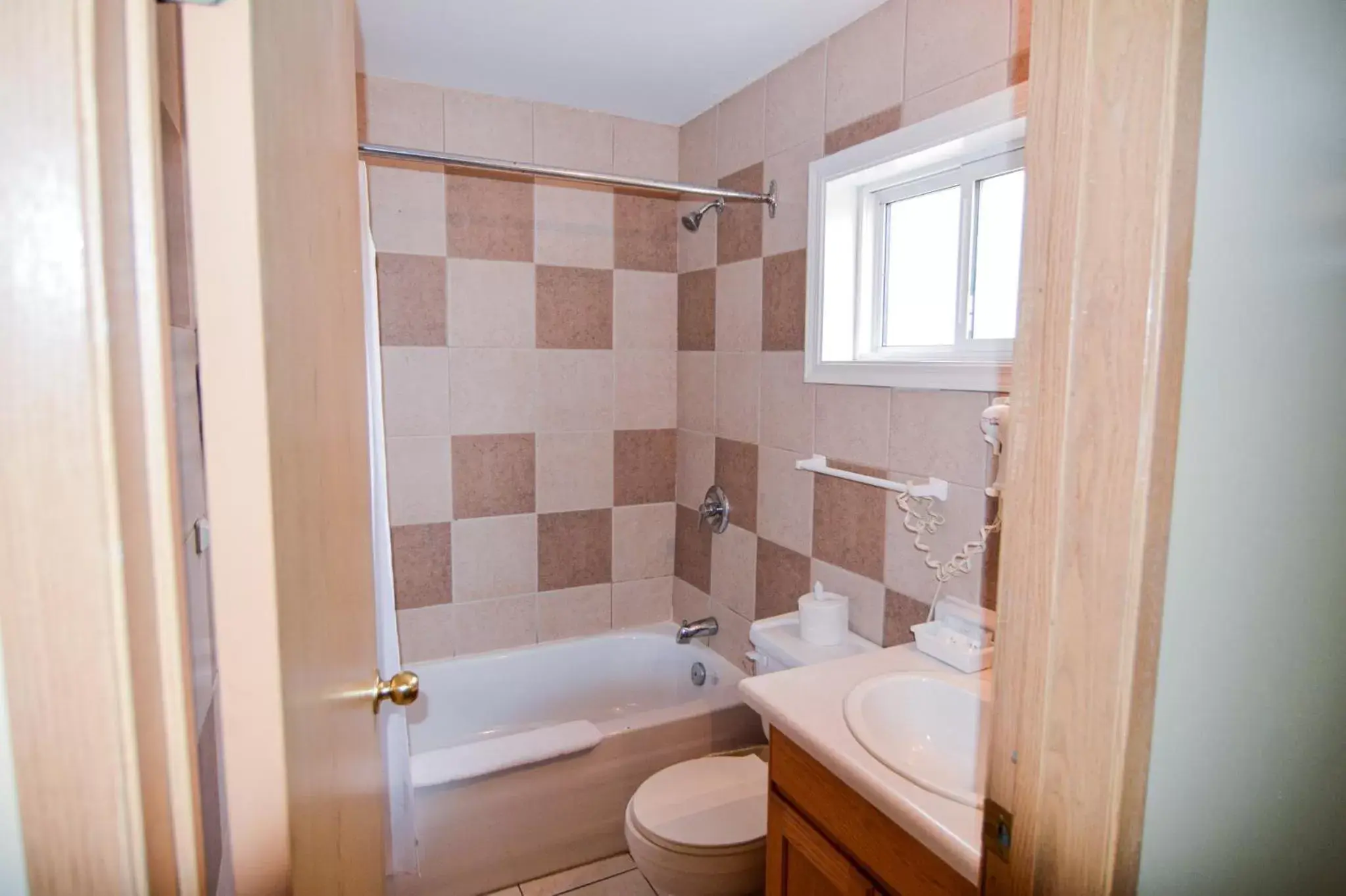 Bathroom in Shoreline Resort Condominiums