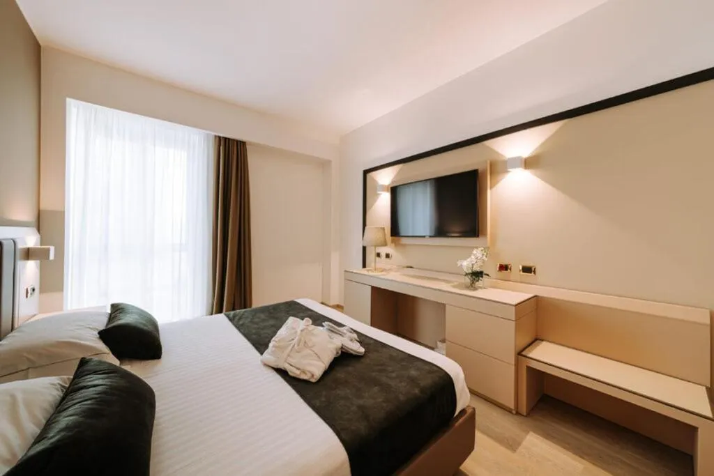 Bed in Grand Hotel la Chiusa di Chietri