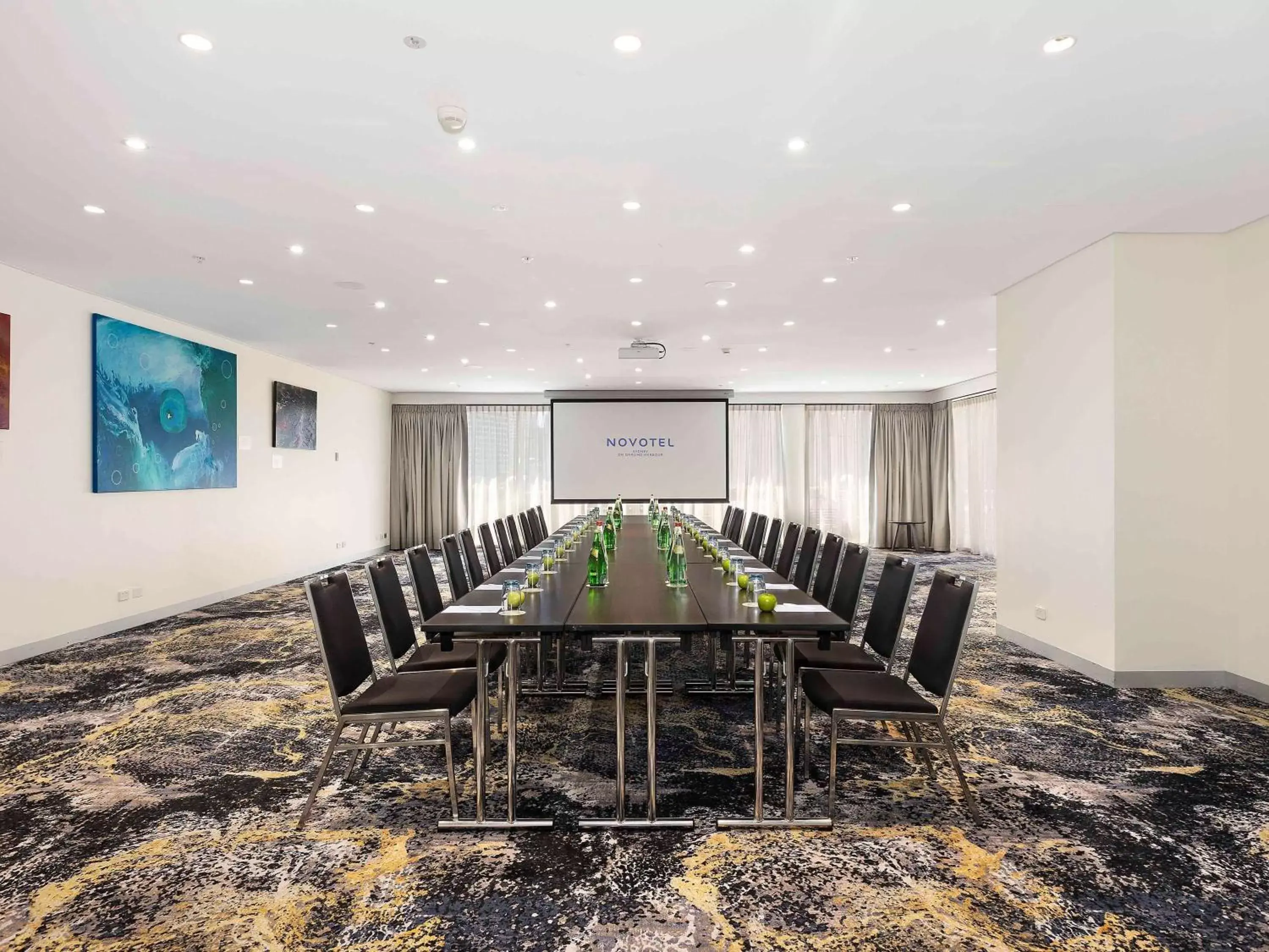 Meeting/conference room in Novotel Sydney Darling Harbour