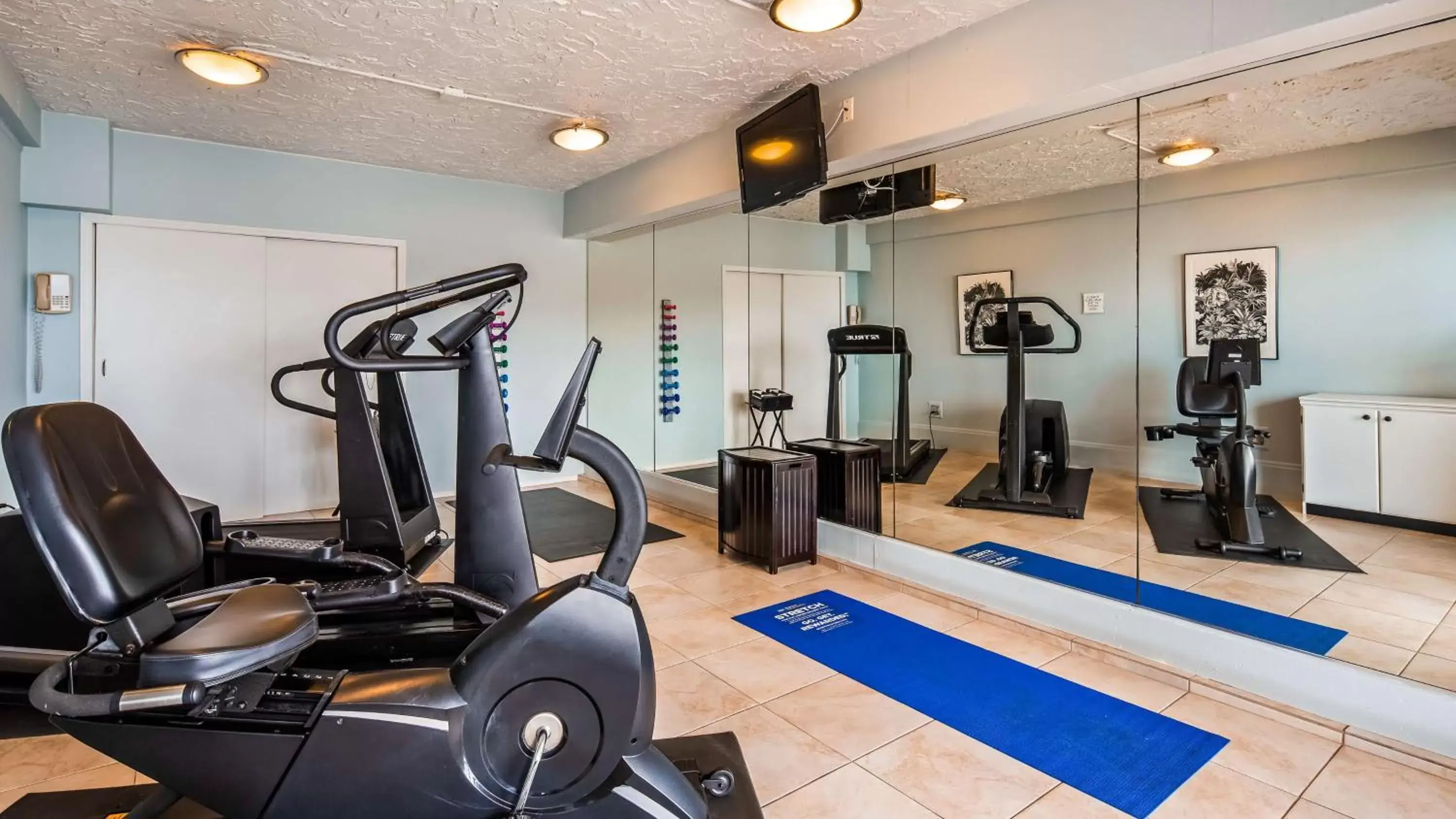 Fitness centre/facilities, Fitness Center/Facilities in Best Western Plus Yacht Harbor Inn