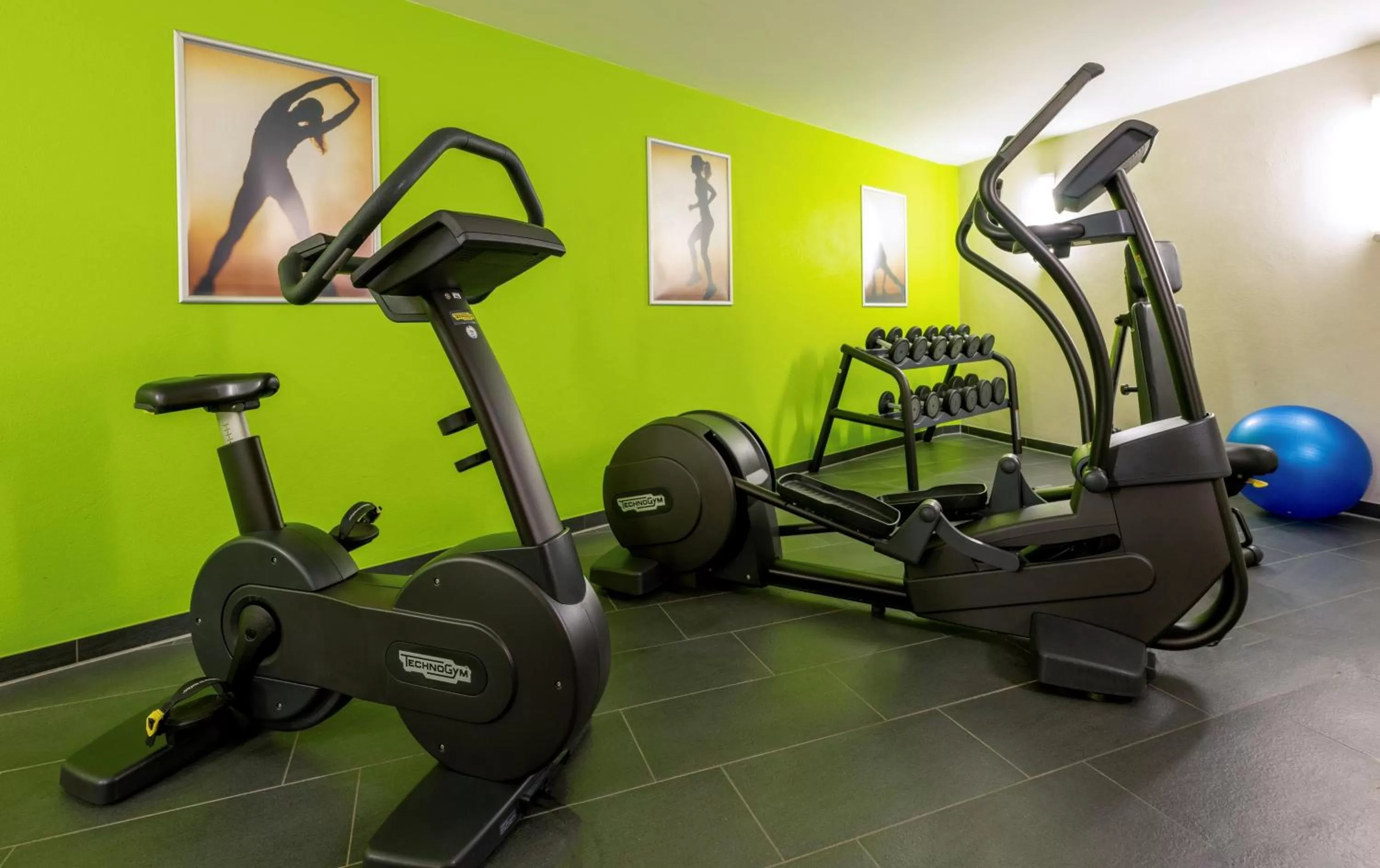 Fitness centre/facilities in voco Dusseldorf Seestern by IHG