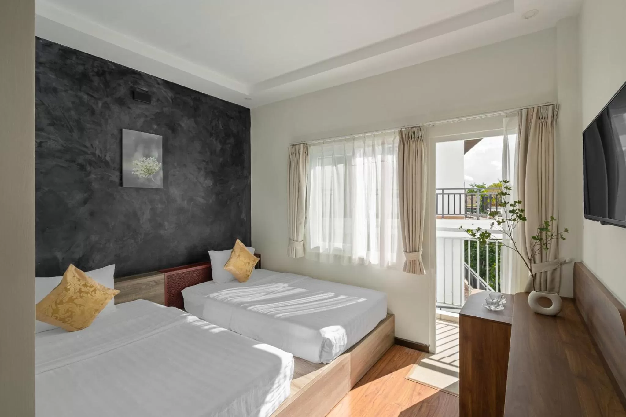 Bed in Hong Mon Villa