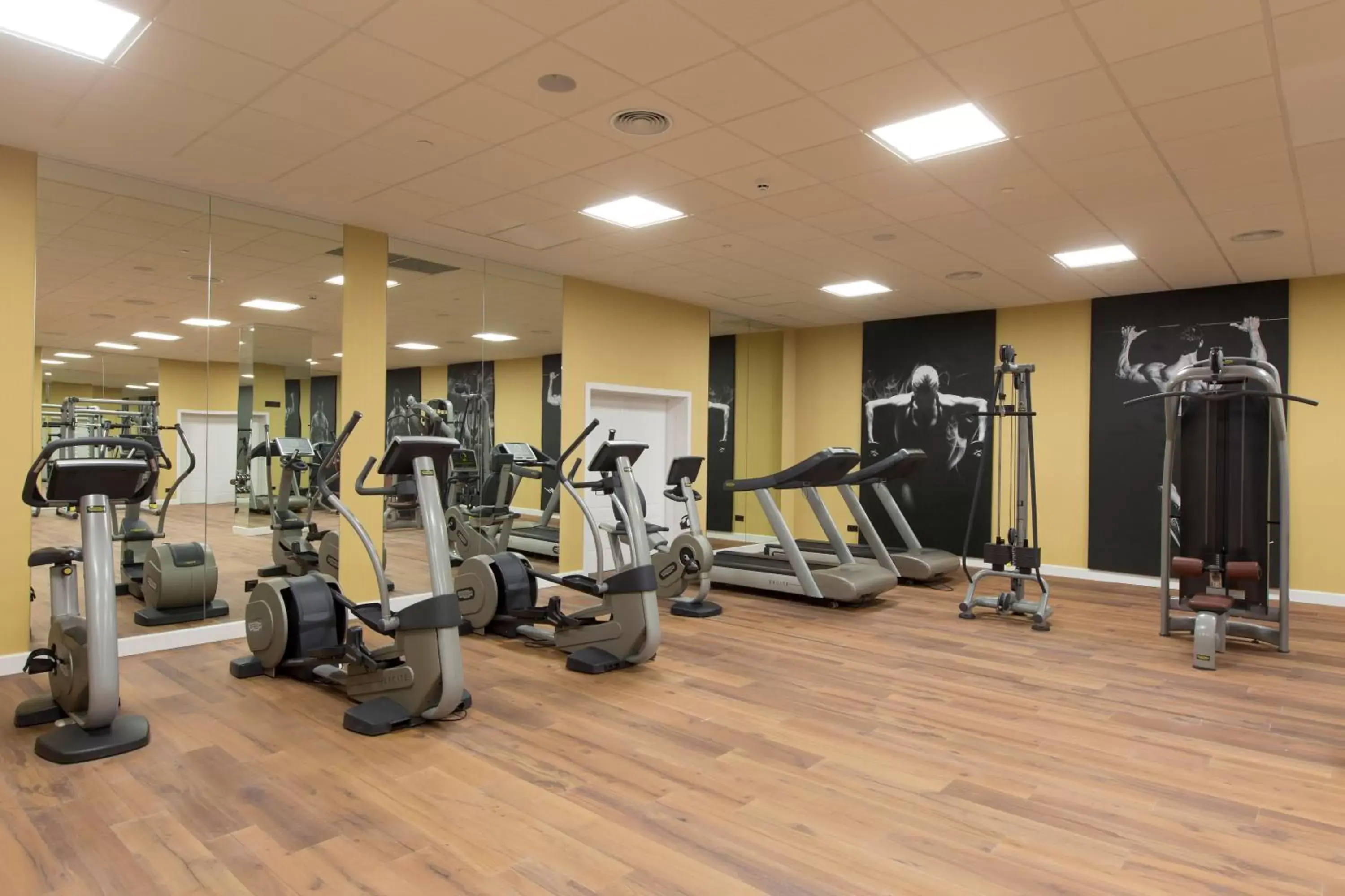 Fitness centre/facilities, Fitness Center/Facilities in Grand Luxor Hotel