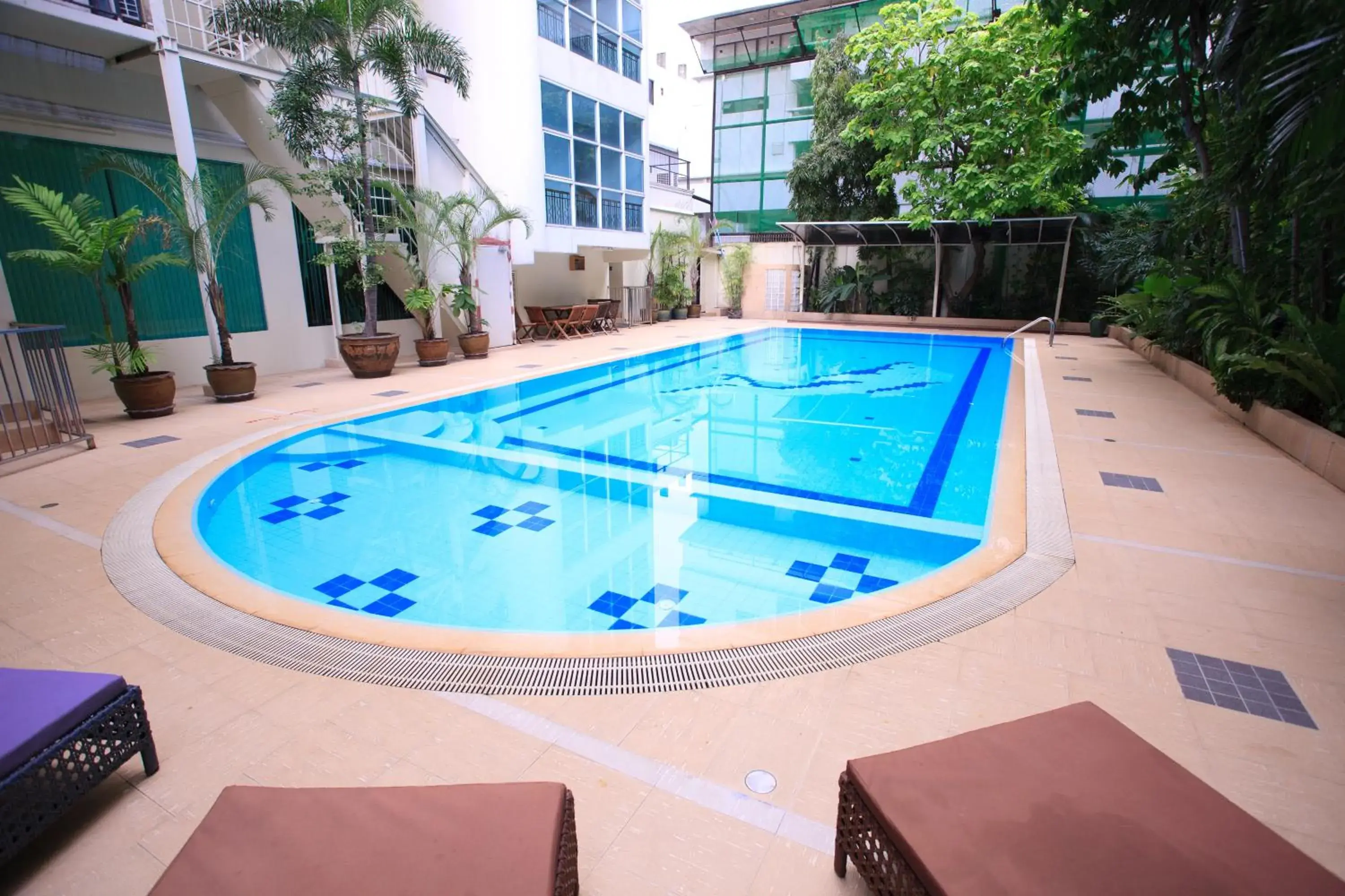 Swimming Pool in Chaidee Mansion